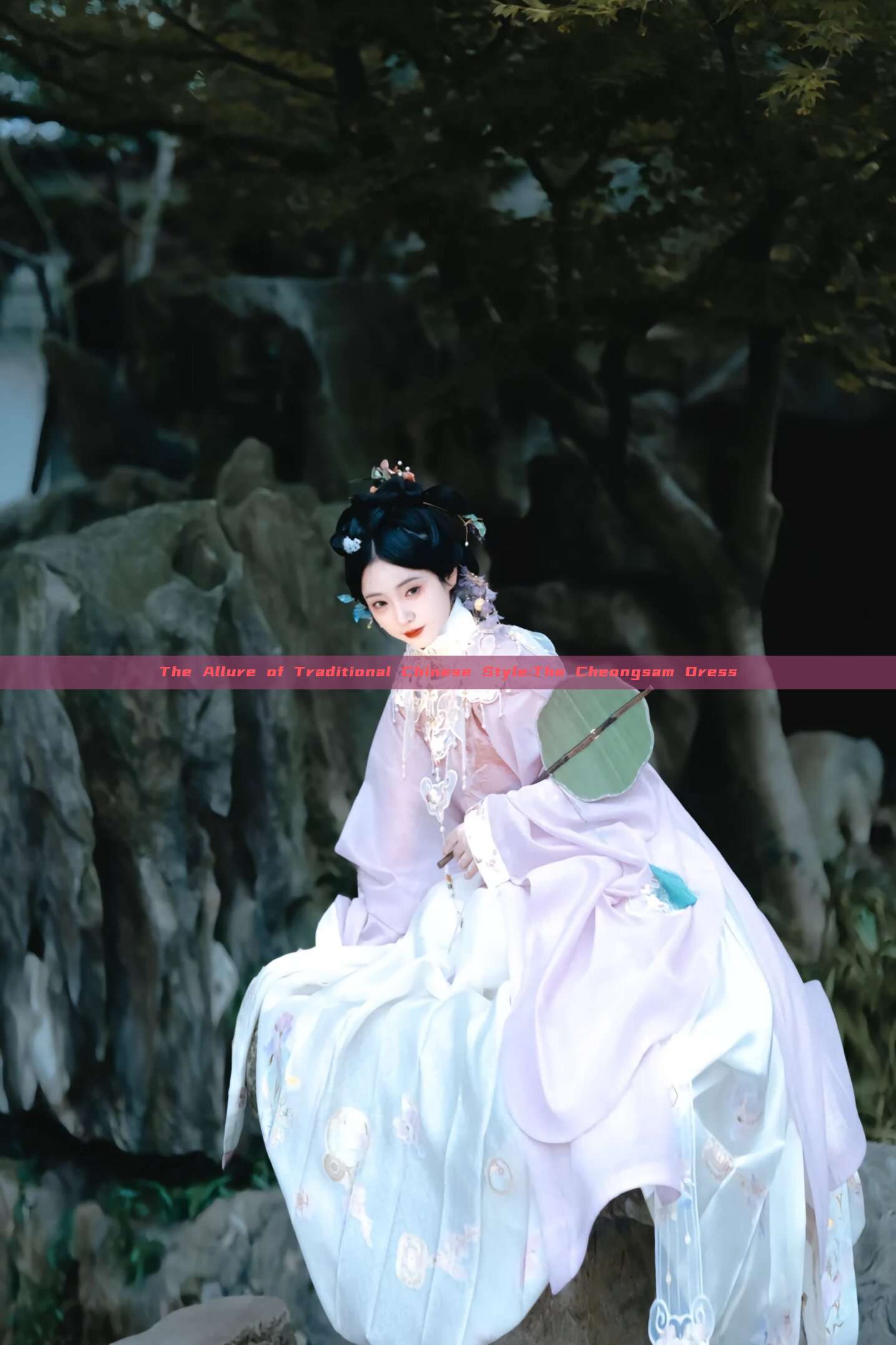 The Allure of Traditional Chinese Style:The Cheongsam Dress The Allure of Traditional Chinese Style:The Cheongsam Dress