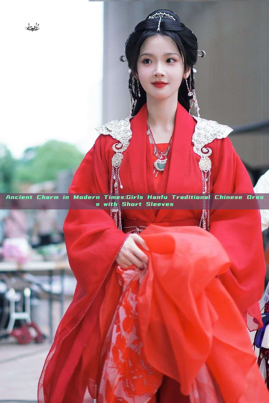 Ancient Charm in Modern Times:Girls Hanfu Traditional Chinese Dress with Short Sleeves Ancient Charm in Modern Times:Girls Hanfu Traditional Chinese Dress with Short Sleeves