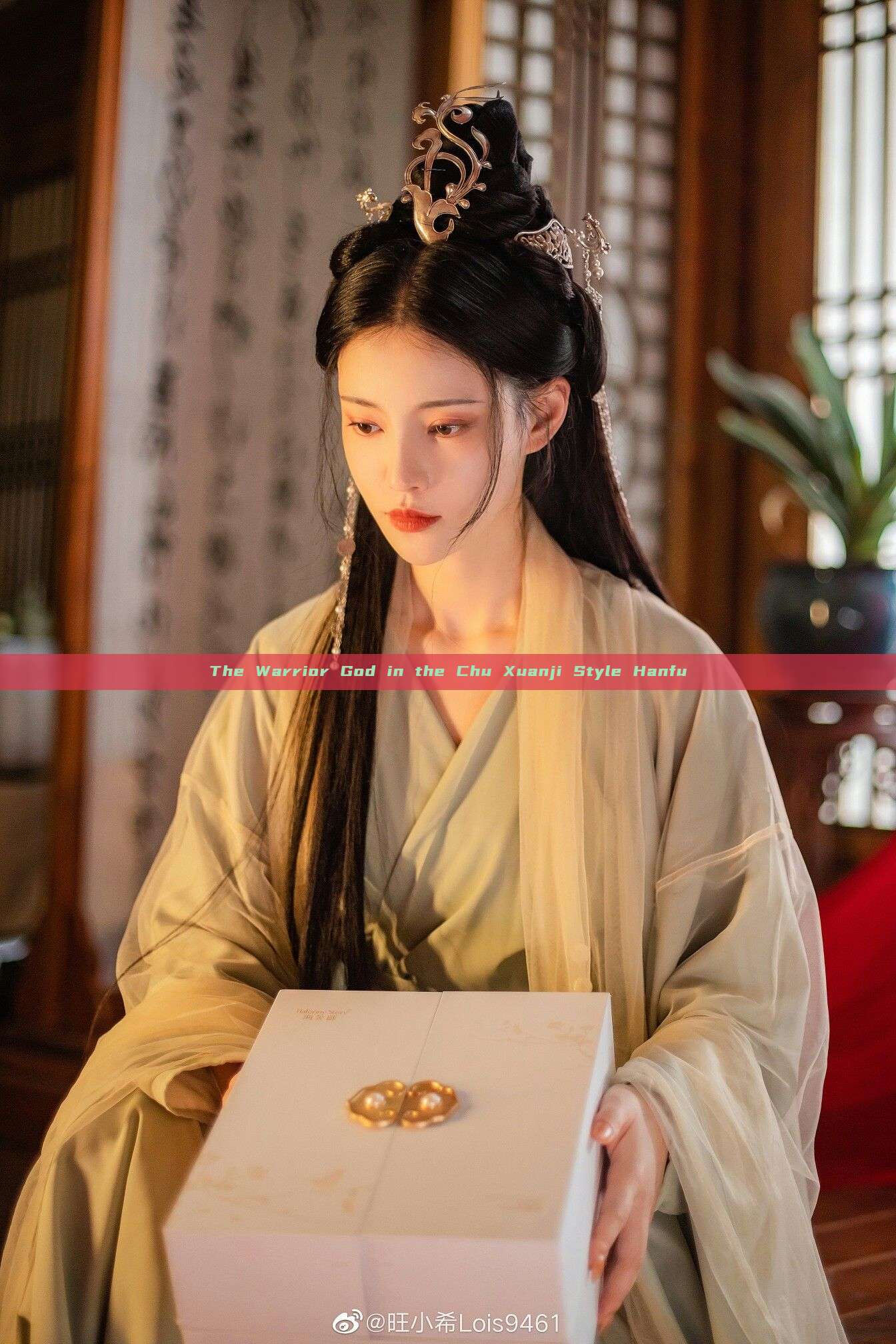 The Warrior God in the Chu Xuanji Style Hanfu The Warrior God in the Chu Xuanji Style Hanfu