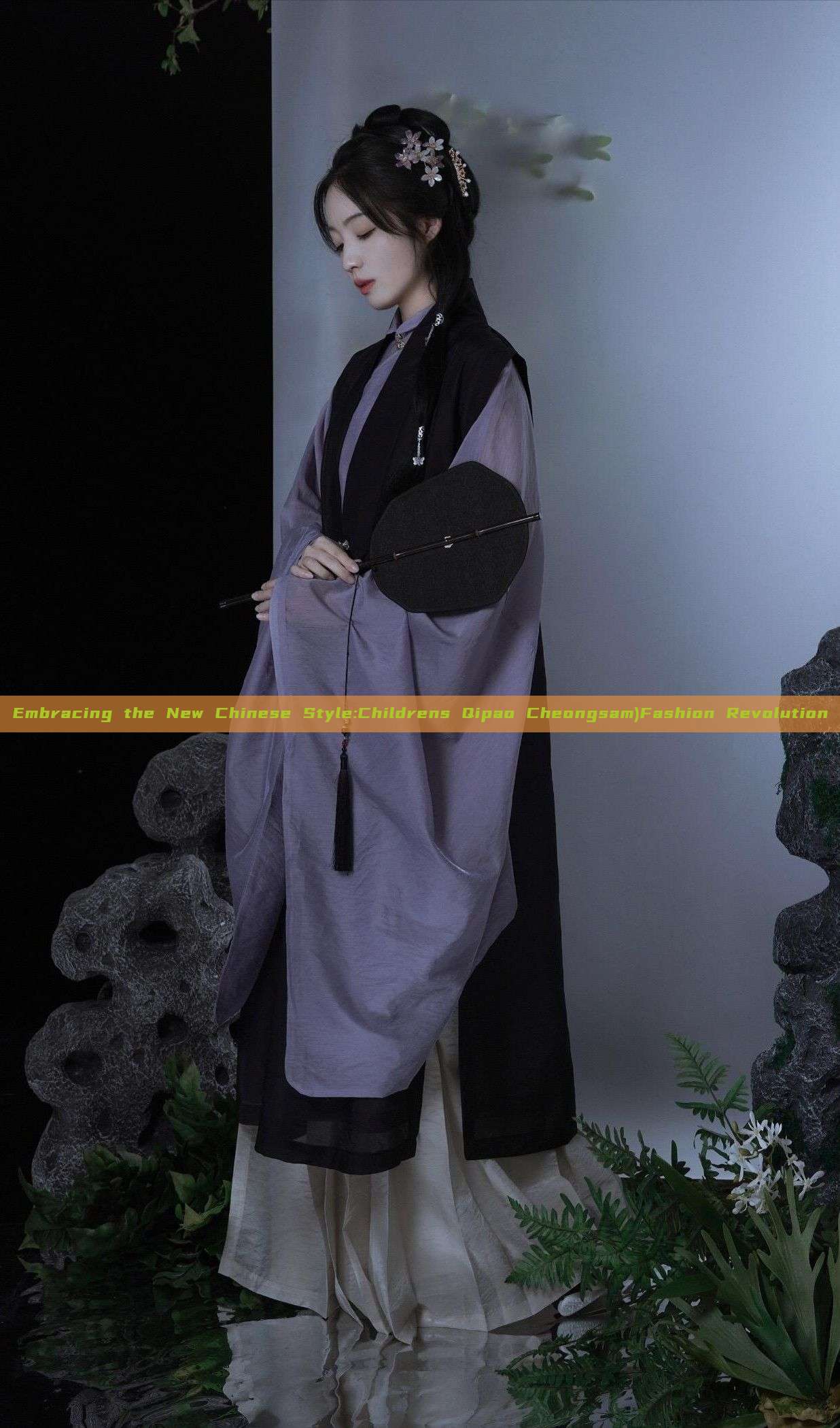 Embracing the New Chinese Style:Childrens Qipao Cheongsam)Fashion Revolution Embracing the New Chinese Style:Childrens Qipao Cheongsam)Fashion Revolution