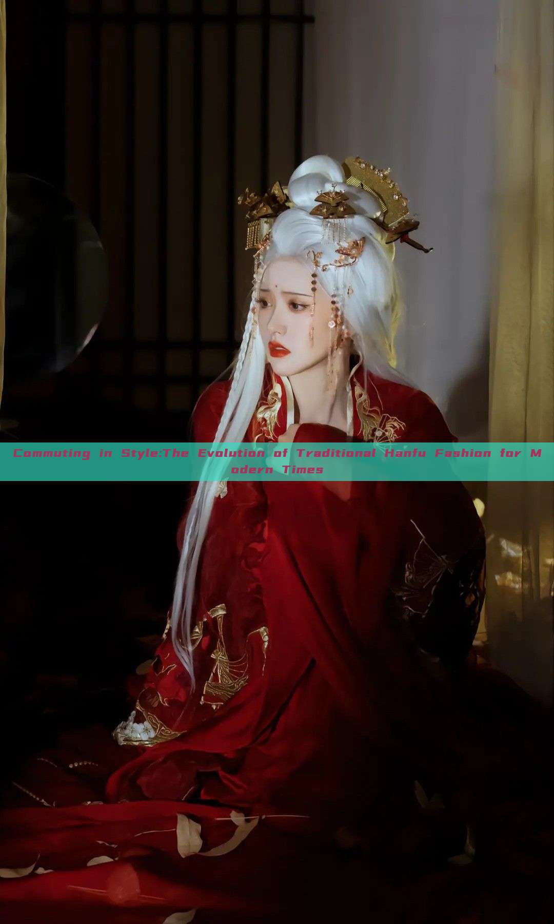 Commuting in Style:The Evolution of Traditional Hanfu Fashion for Modern Times Commuting in Style:The Evolution of Traditional Hanfu Fashion for Modern Times