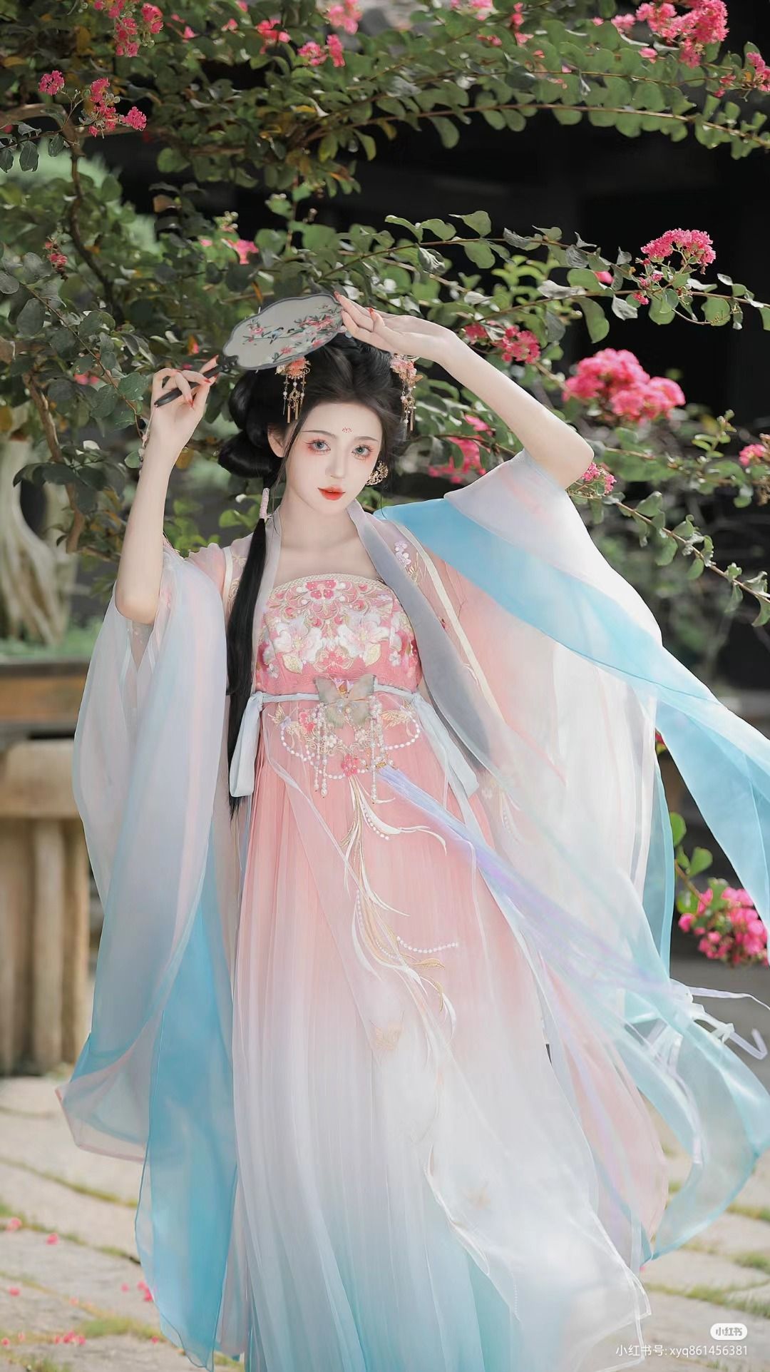 Chixia Hanfu Original Store:Preserving the Essence of Traditional Chinese Fashion Chixia Hanfu Original Store:Preserving the Essence of Traditional Chinese Fashion