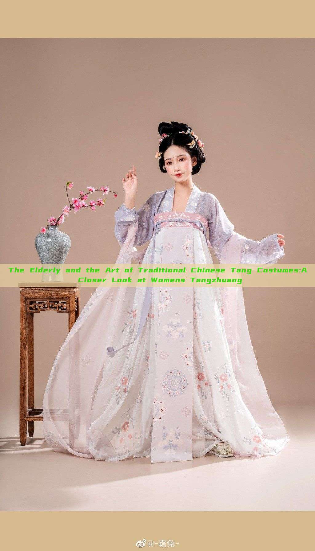 The Elderly and the Art of Traditional Chinese Tang Costumes:A Closer Look at Womens Tangzhuang The Elderly and the Art of Traditional Chinese Tang Costumes:A Closer Look at Womens Tangzhuang