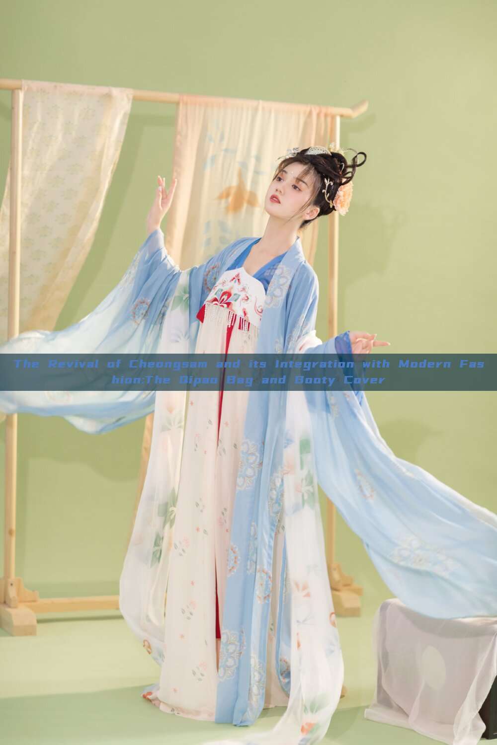 The Revival of Cheongsam and its Integration with Modern Fashion:The Qipao Bag and Booty Cover The Revival of Cheongsam and its Integration with Modern Fashion:The Qipao Bag and Booty Cover