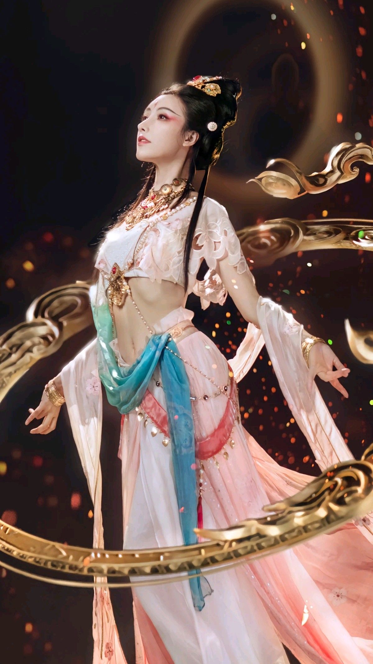 Creating Traditional Chinese Costumes:A Guide to Making Your Own Hanfu Creating Traditional Chinese Costumes:A Guide to Making Your Own Hanfu