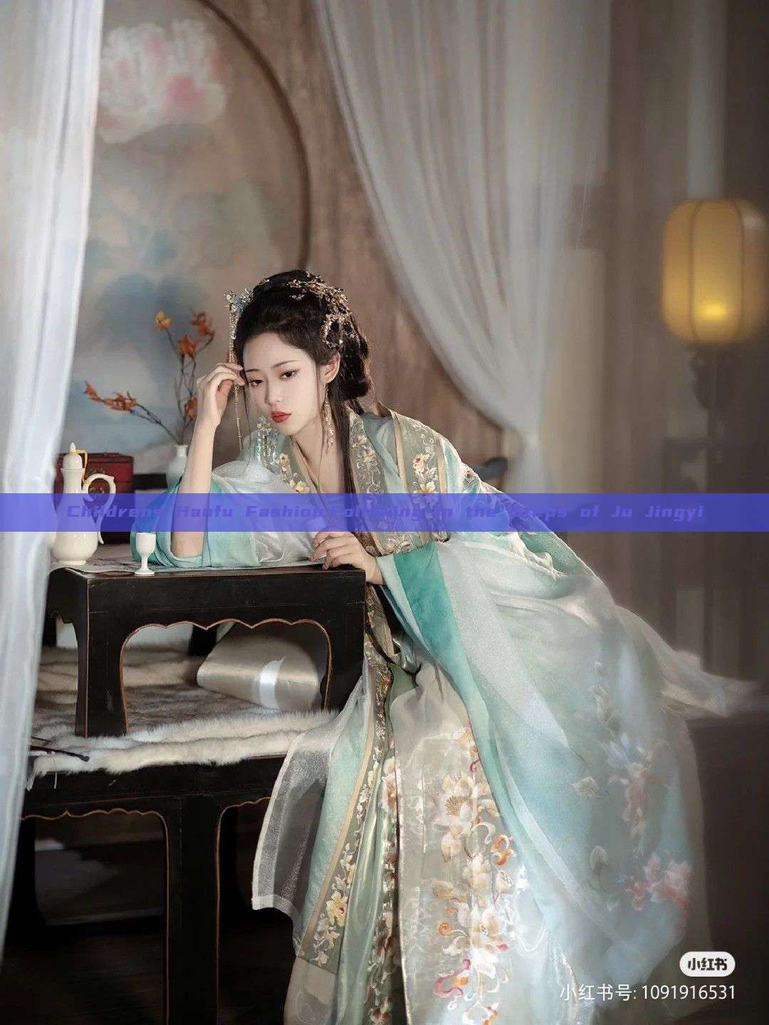 Childrens Hanfu Fashion:Following in the Steps of Ju Jingyi Childrens Hanfu Fashion:Following in the Steps of Ju Jingyi