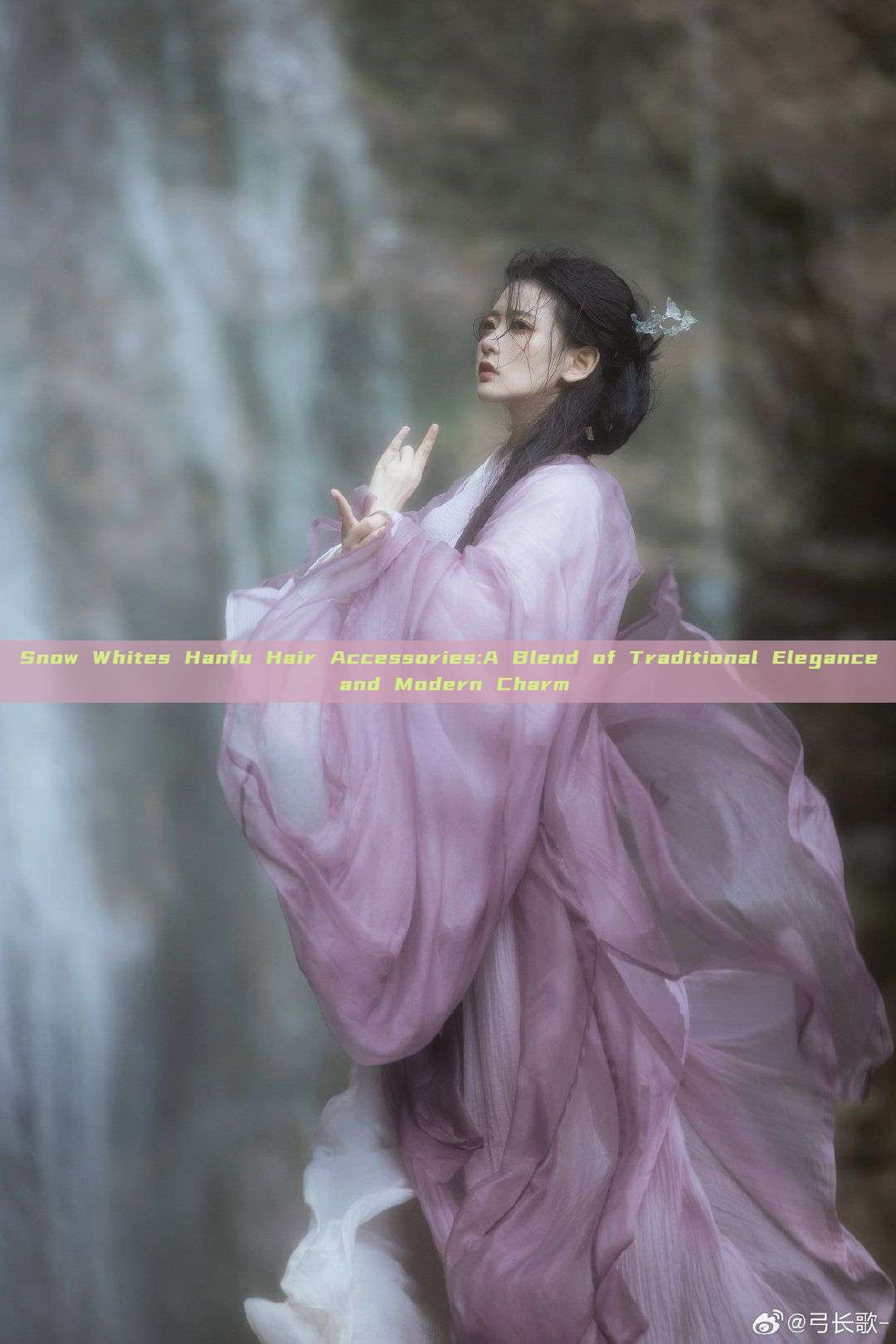 Snow Whites Hanfu Hair Accessories:A Blend of Traditional Elegance and Modern Charm Snow Whites Hanfu Hair Accessories:A Blend of Traditional Elegance and Modern Charm