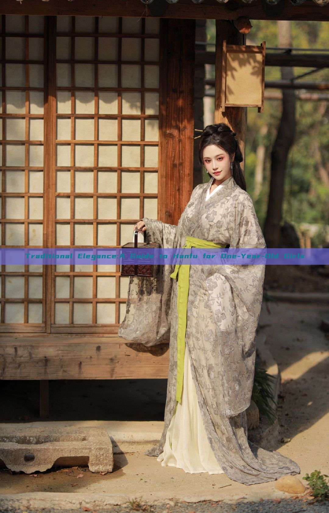 Traditional Elegance:A Guide to Hanfu for One-Year-Old Girls Traditional Elegance:A Guide to Hanfu for One-Year-Old Girls