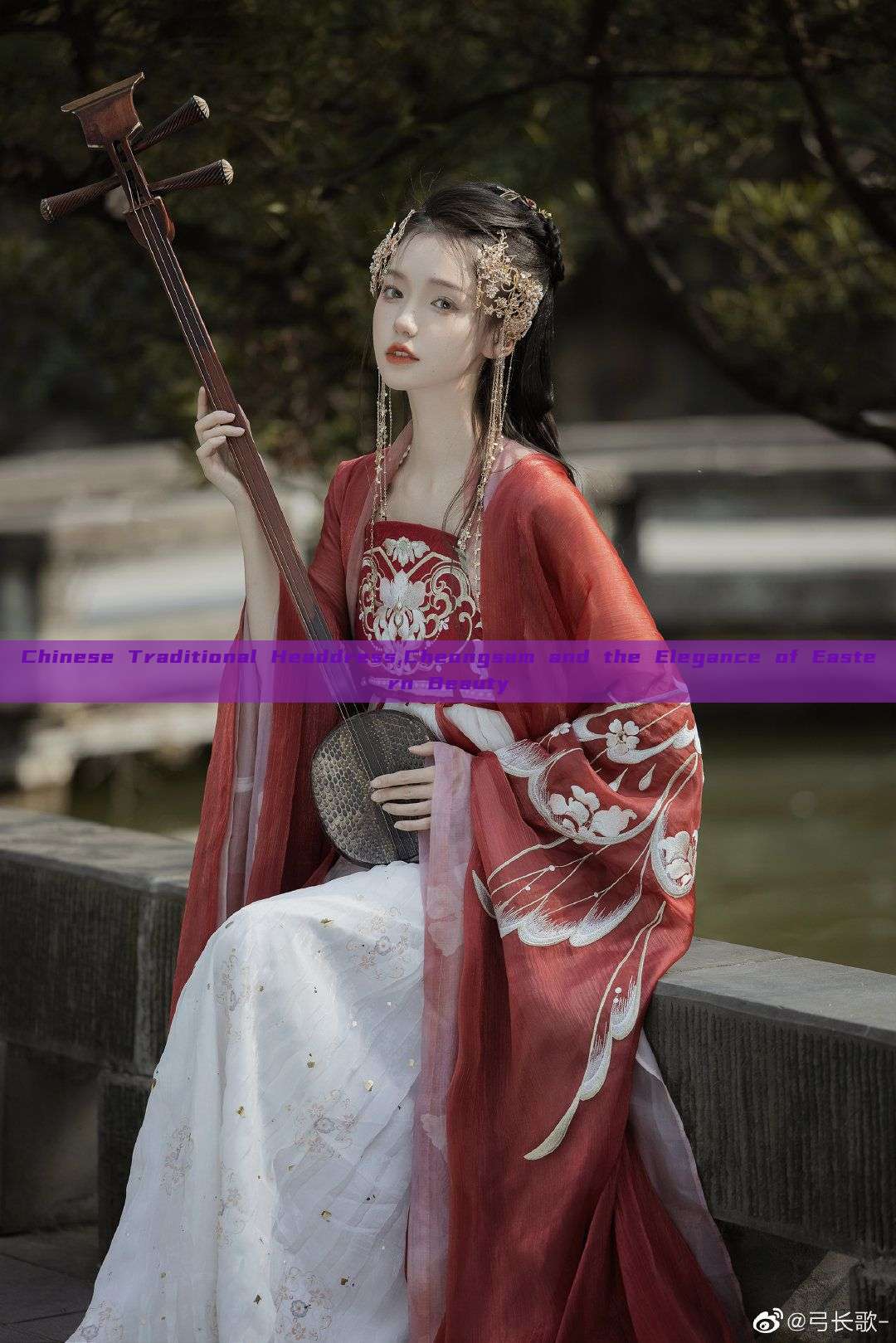 Chinese Traditional Headdress,Cheongsam and the Elegance of Eastern Beauty Chinese Traditional Headdress,Cheongsam and the Elegance of Eastern Beauty