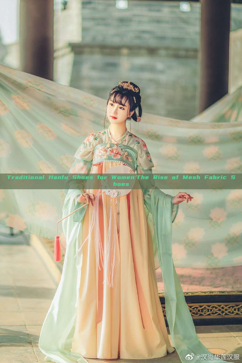 Traditional Hanfu Shoes for Women:The Rise of Mesh Fabric Shoes Traditional Hanfu Shoes for Women:The Rise of Mesh Fabric Shoes