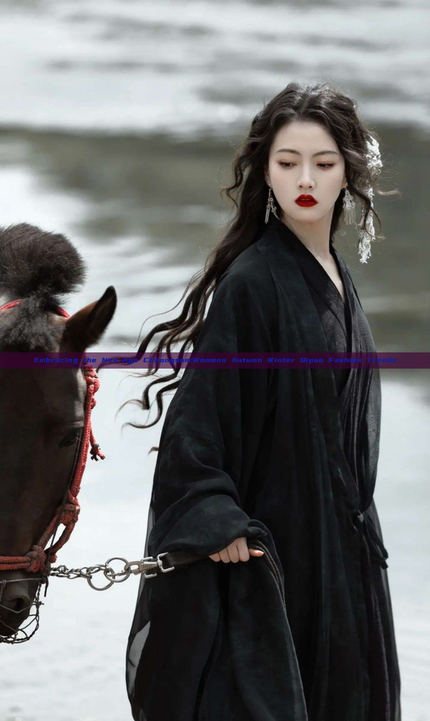 Embracing the New-Age Cheongsam:Womens Autumn Winter Qipao Fashion Trends Embracing the New-Age Cheongsam:Womens Autumn Winter Qipao Fashion Trends
