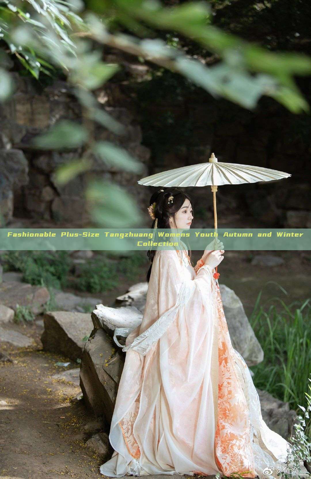 Fashionable Plus-Size Tangzhuang Womens Youth Autumn and Winter Collection Fashionable Plus-Size Tangzhuang Womens Youth Autumn and Winter Collection