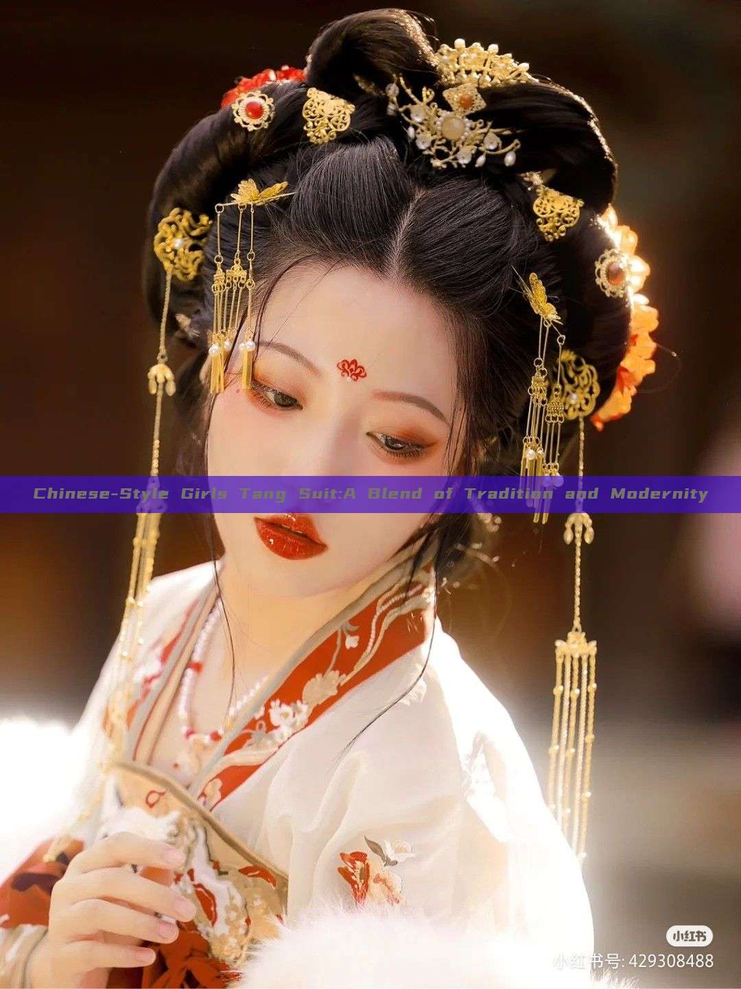 Chinese-Style Girls Tang Suit:A Blend of Tradition and Modernity Chinese-Style Girls Tang Suit:A Blend of Tradition and Modernity
