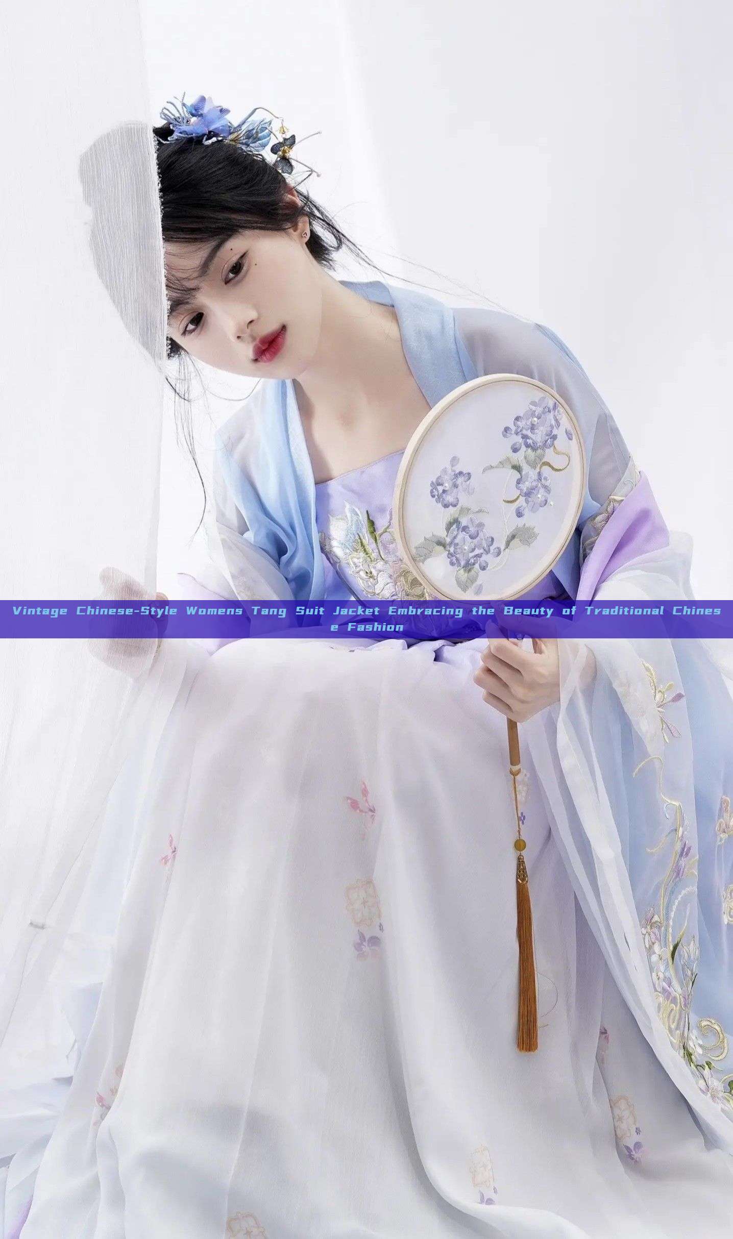 Vintage Chinese-Style Womens Tang Suit Jacket Embracing the Beauty of Traditional Chinese Fashion Vintage Chinese-Style Womens Tang Suit Jacket Embracing the Beauty of Traditional Chinese Fashion
