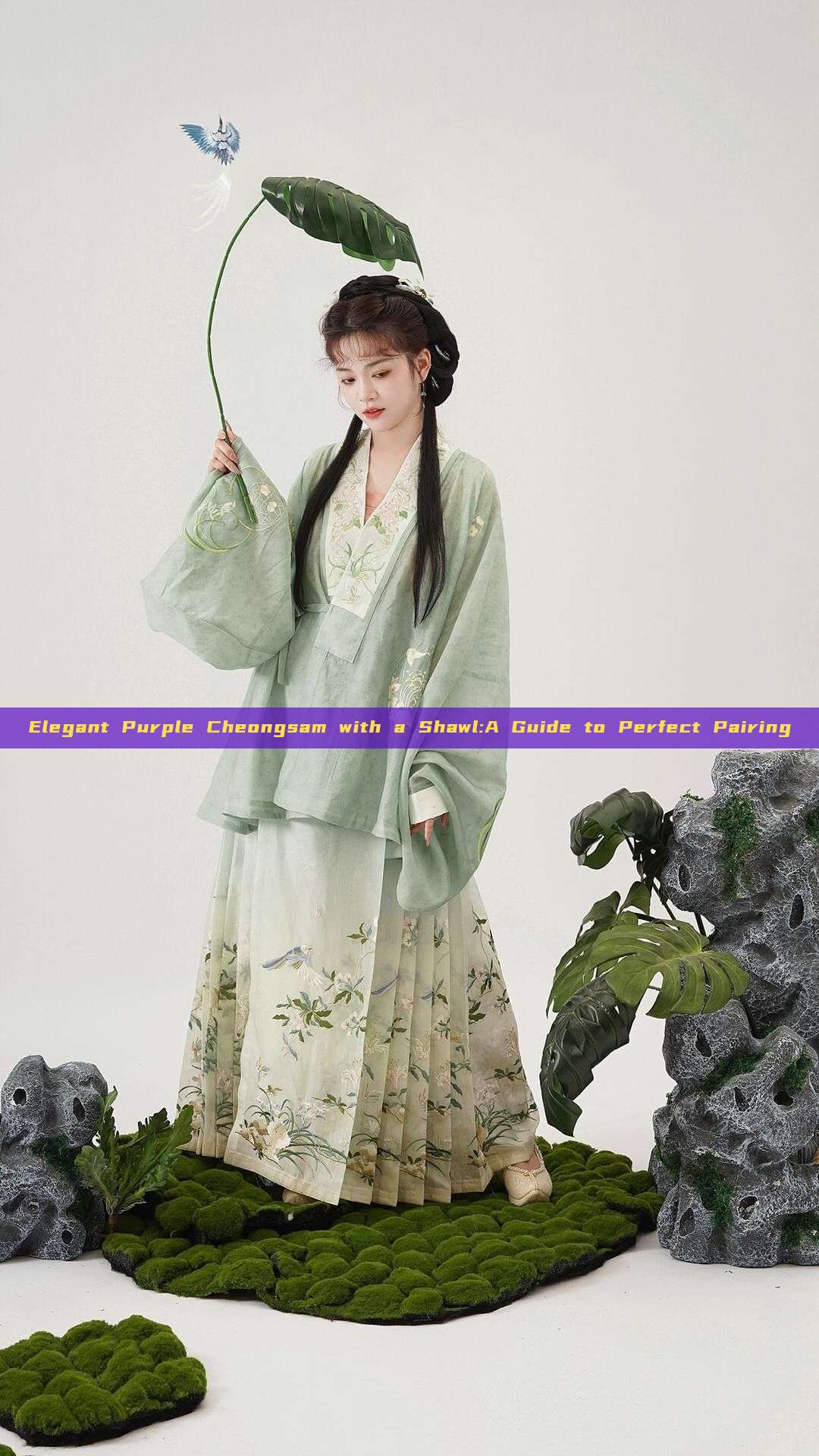 Elegant Purple Cheongsam with a Shawl:A Guide to Perfect Pairing Elegant Purple Cheongsam with a Shawl:A Guide to Perfect Pairing