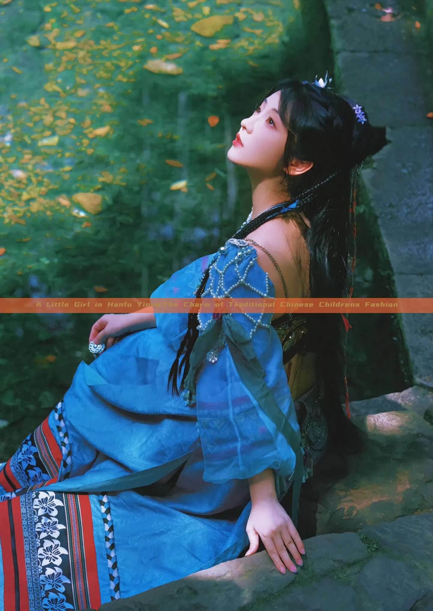 A Little Girl in Hanfu Yinuo:The Charm of Traditional Chinese Childrens Fashion A Little Girl in Hanfu Yinuo:The Charm of Traditional Chinese Childrens Fashion