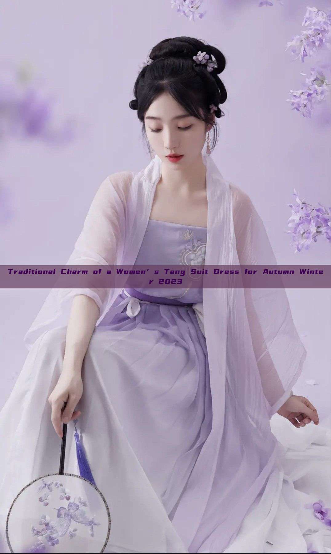 Traditional Charm of a Women’s Tang Suit Dress for Autumn Winter 2023 Traditional Charm of a Women’s Tang Suit Dress for Autumn Winter 2023