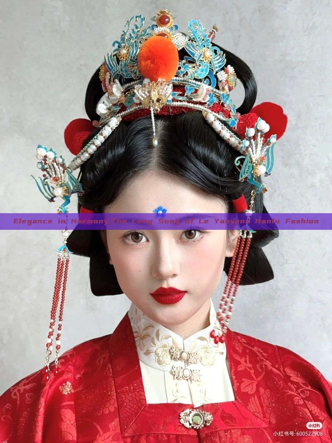 Elegance in Harmony:The Long Song of Le Yanyans Hanfu Fashion Elegance in Harmony:The Long Song of Le Yanyans Hanfu Fashion