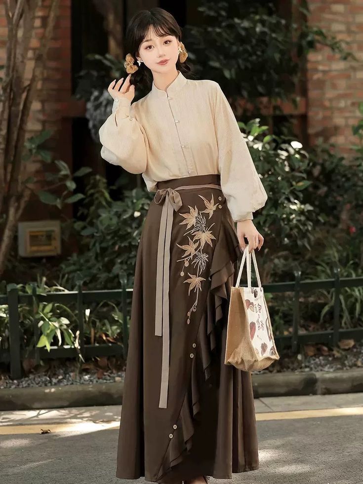 Sky-Blue Sky and Traditional Hanfu:The Journey of a 13-Year-Olds Cultural Embrace Sky-Blue Sky and Traditional Hanfu:The Journey of a 13-Year-Olds Cultural Embrace