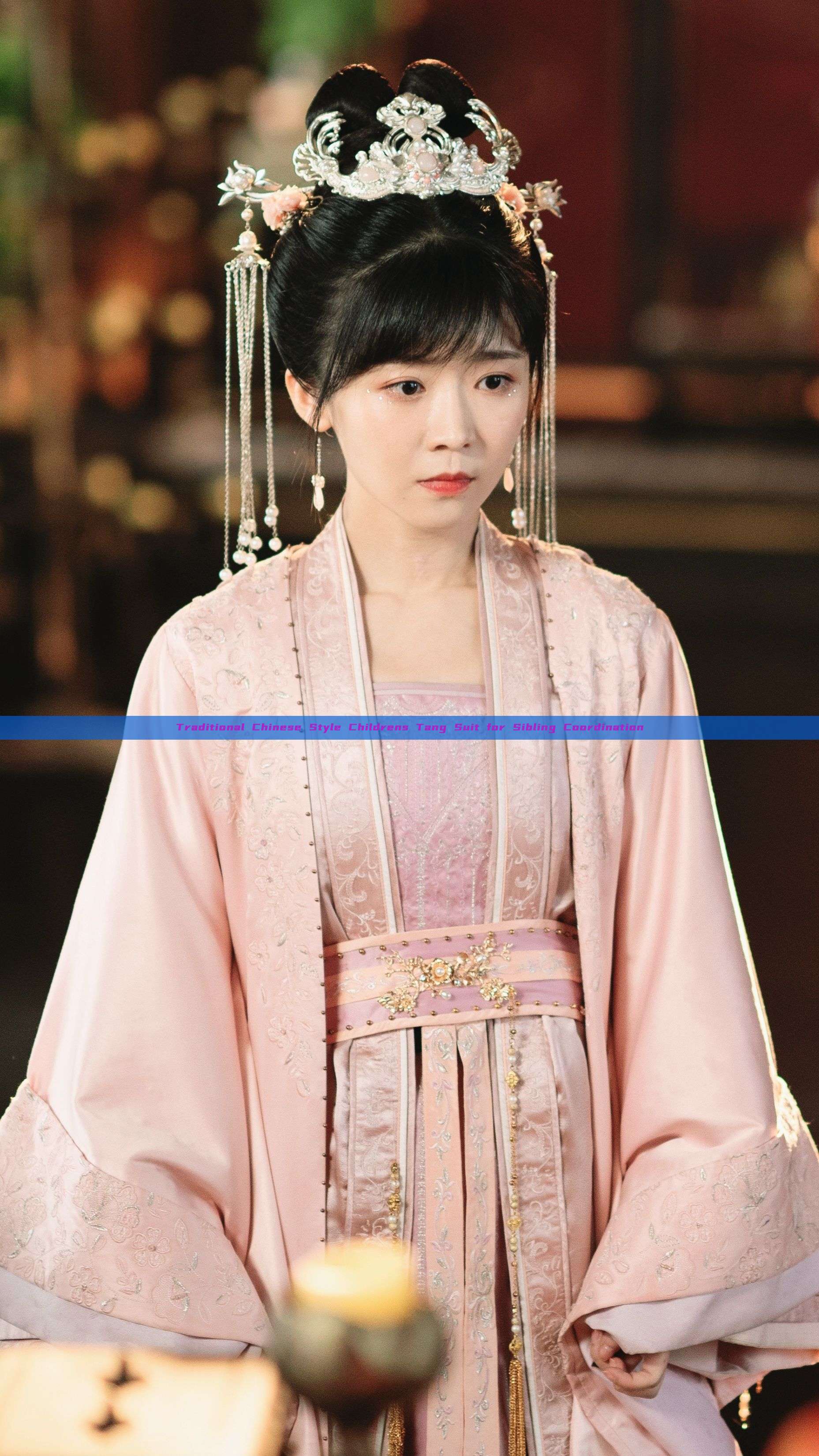 Traditional Chinese Style Childrens Tang Suit for Sibling Coordination Traditional Chinese Style Childrens Tang Suit for Sibling Coordination