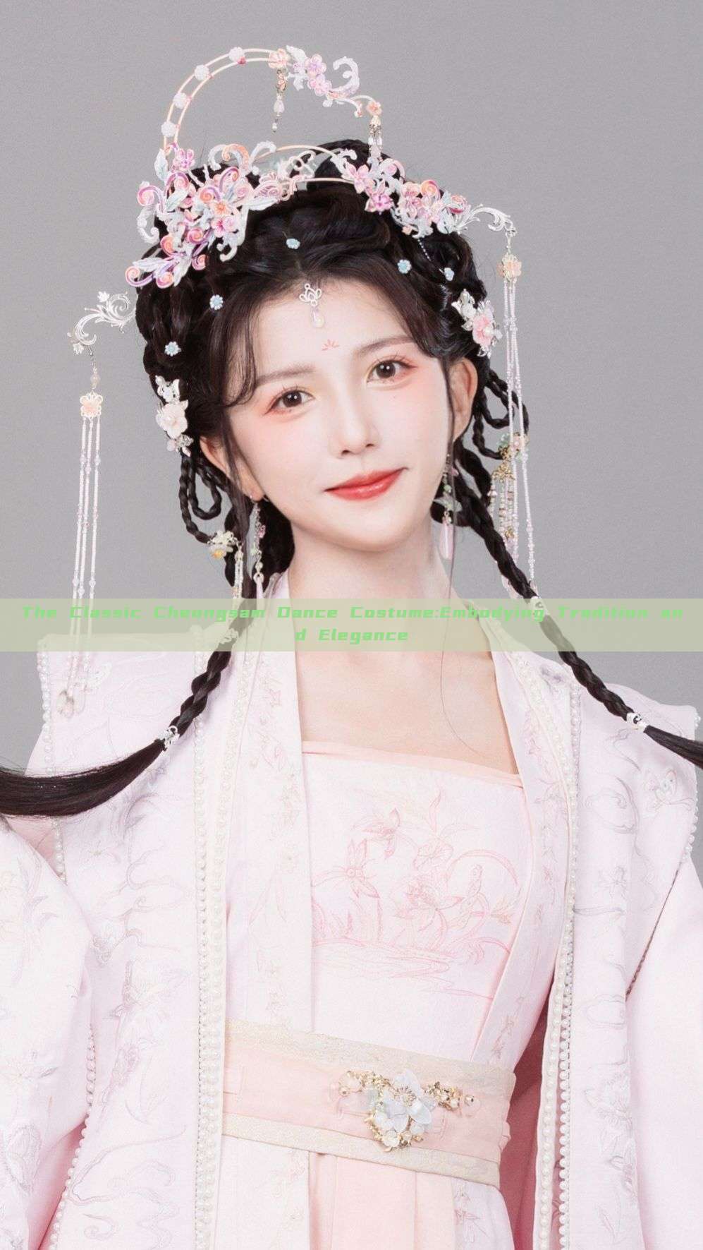 The Classic Cheongsam Dance Costume:Embodying Tradition and Elegance The Classic Cheongsam Dance Costume:Embodying Tradition and Elegance