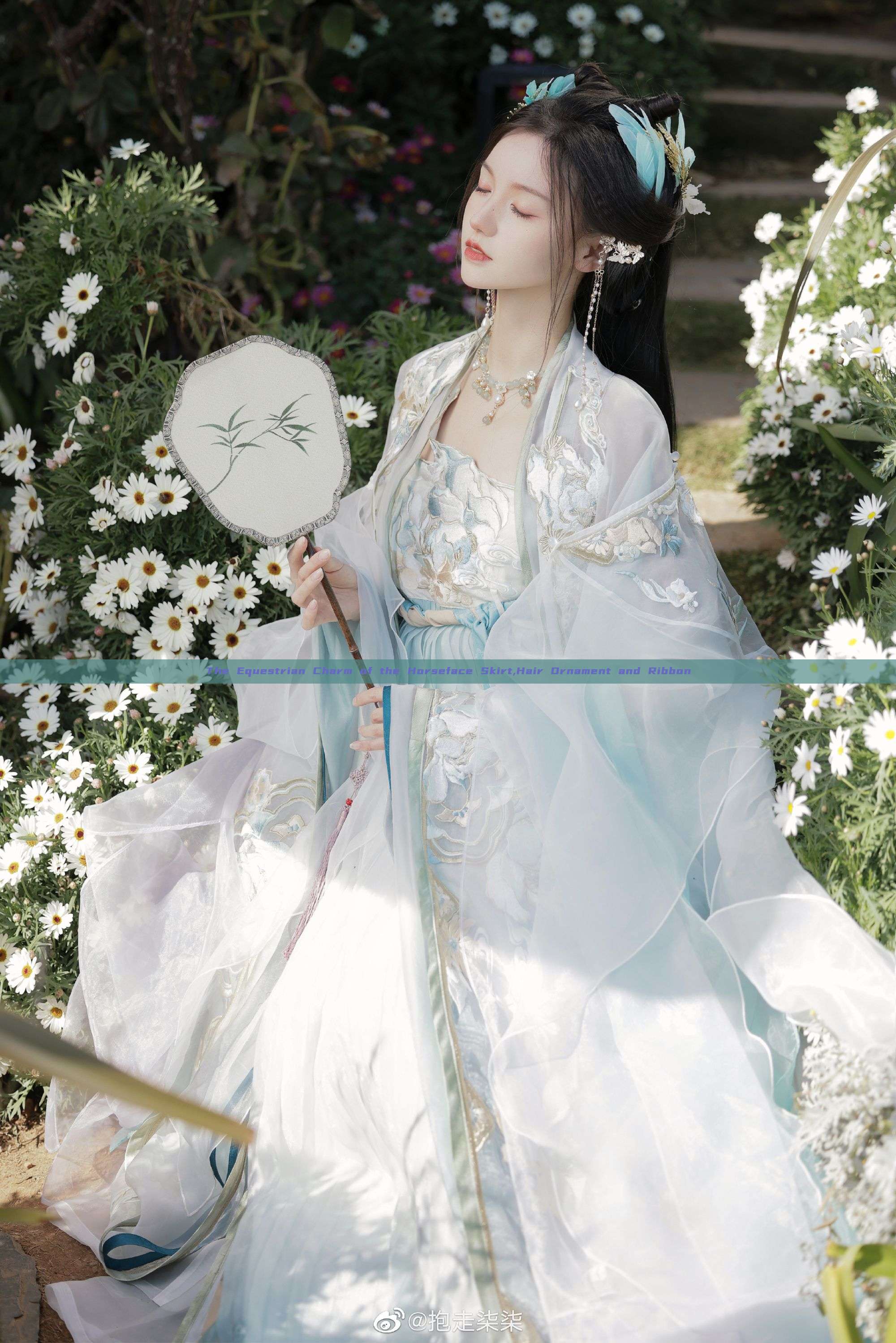 The Equestrian Charm of the Horseface Skirt,Hair Ornament and Ribbon The Equestrian Charm of the Horseface Skirt,Hair Ornament and Ribbon