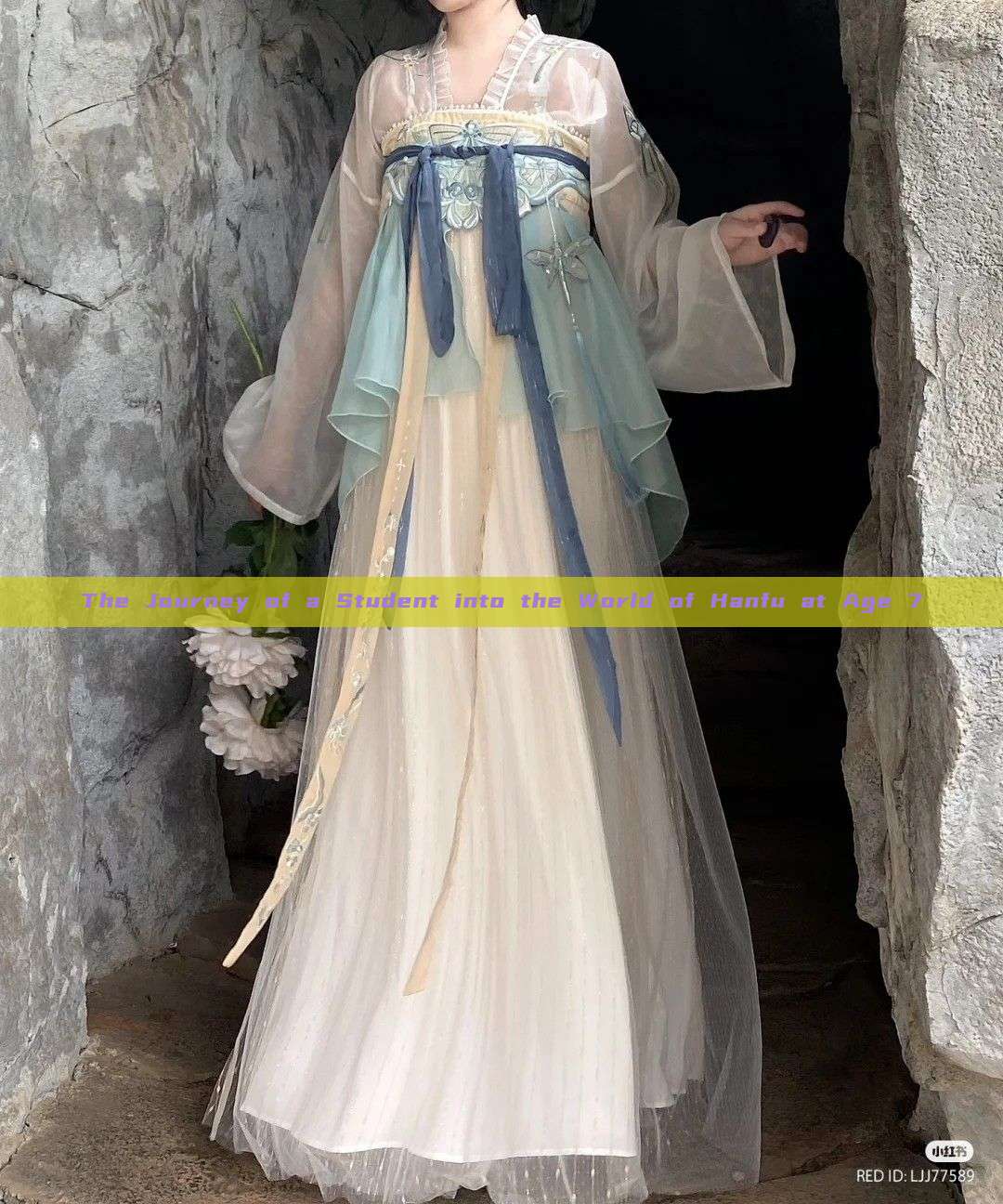 The Journey of a Student into the World of Hanfu at Age 7 The Journey of a Student into the World of Hanfu at Age 7