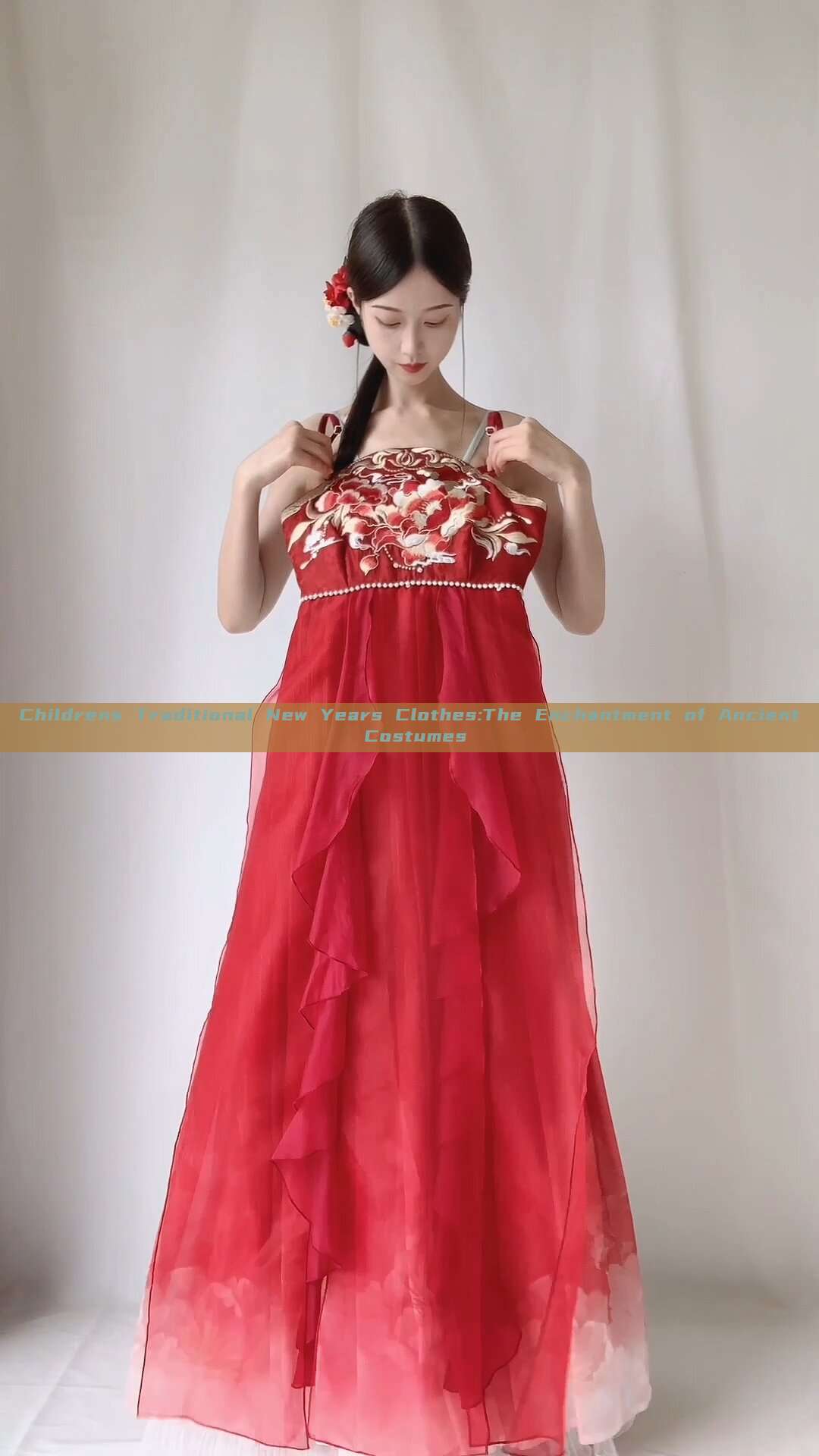 Childrens Traditional New Years Clothes:The Enchantment of Ancient Costumes Childrens Traditional New Years Clothes:The Enchantment of Ancient Costumes