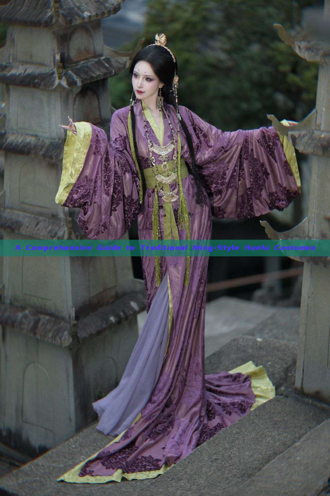 A Comprehensive Guide to Traditional Ming-Style Hanfu Costumes A Comprehensive Guide to Traditional Ming-Style Hanfu Costumes