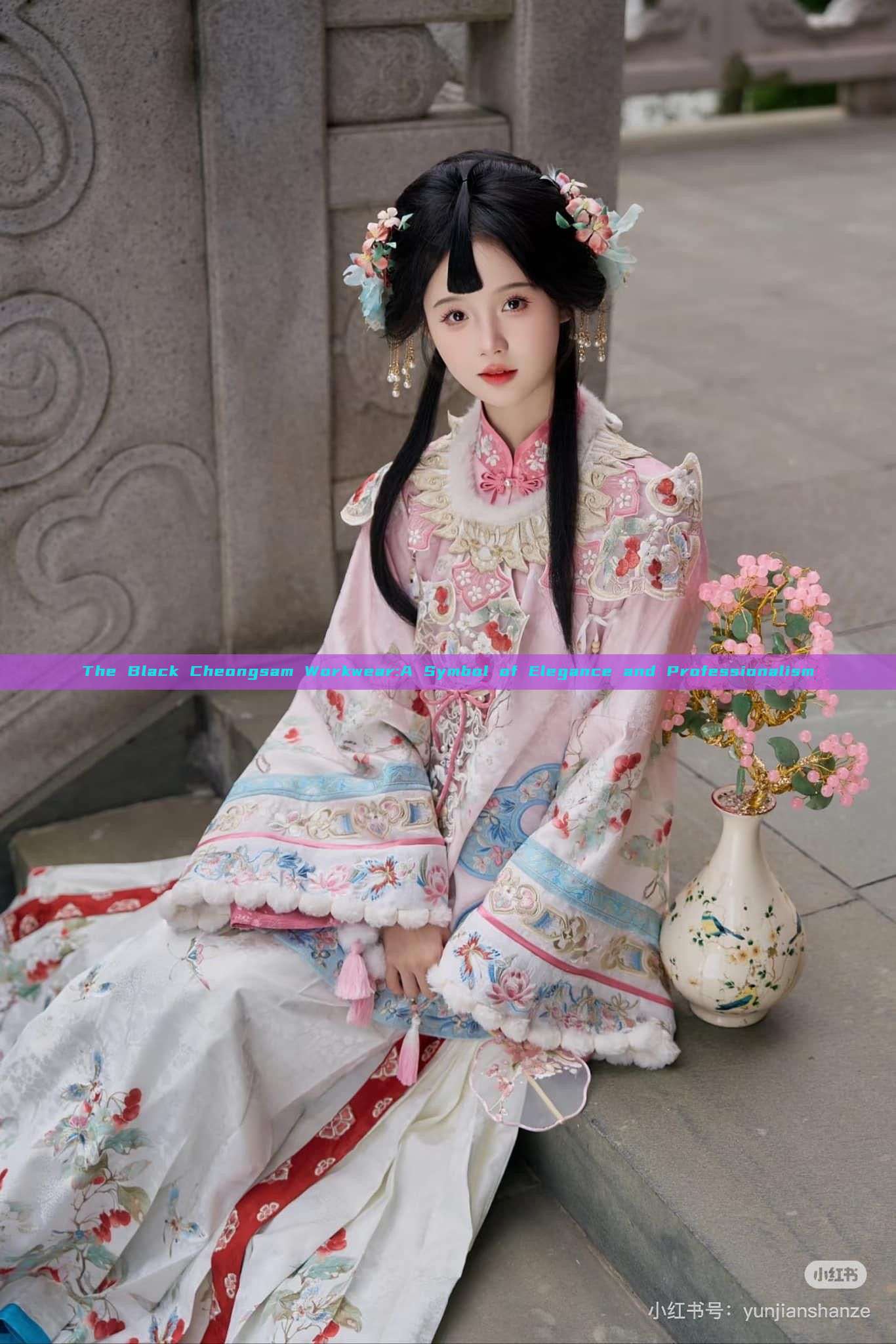 The Black Cheongsam Workwear:A Symbol of Elegance and Professionalism The Black Cheongsam Workwear:A Symbol of Elegance and Professionalism