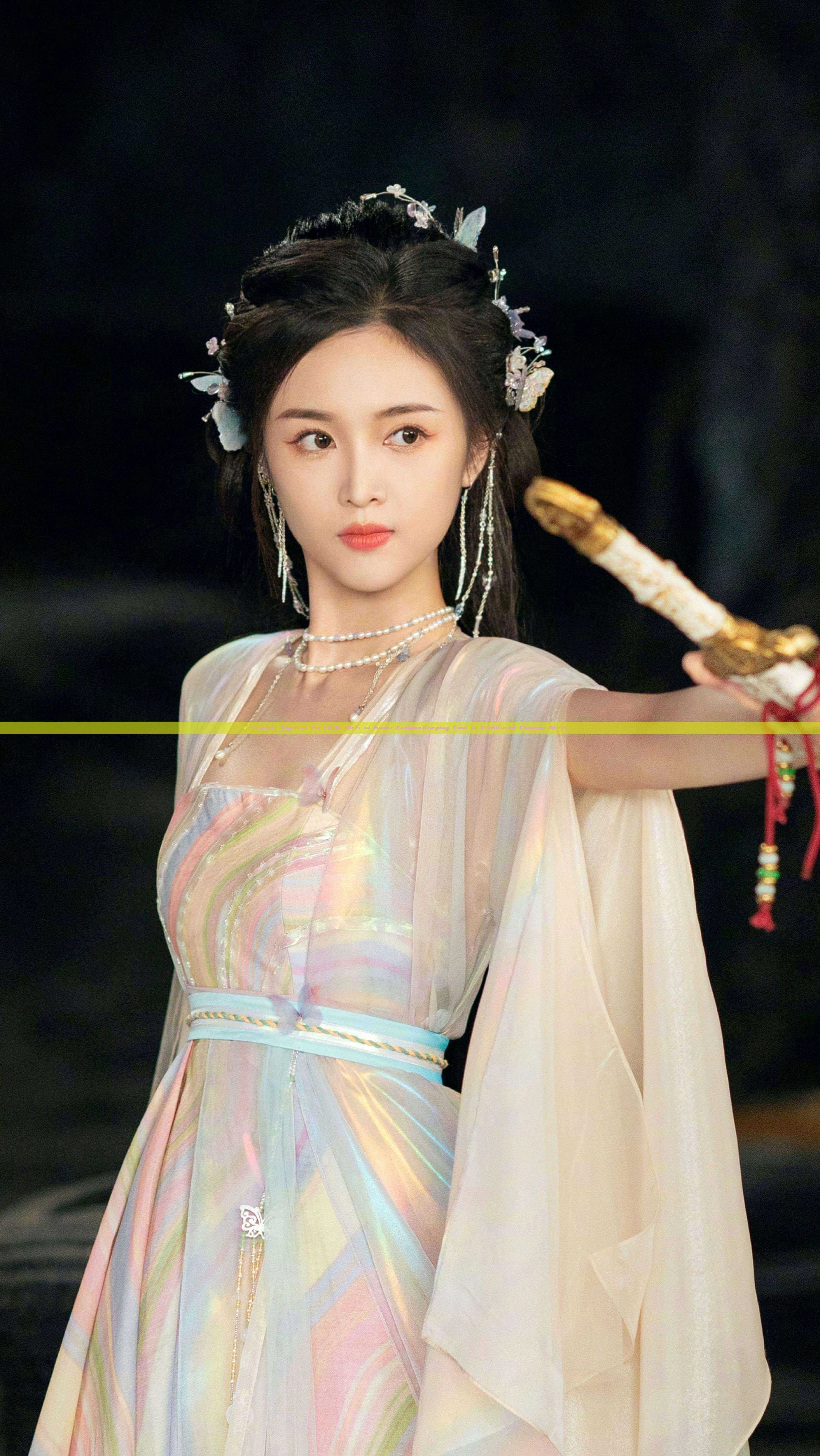 Summer Comfort for Little Girls in Hanfu Fashion:Keeping Cool in Traditional Chinese Attire Summer Comfort for Little Girls in Hanfu Fashion:Keeping Cool in Traditional Chinese Attire