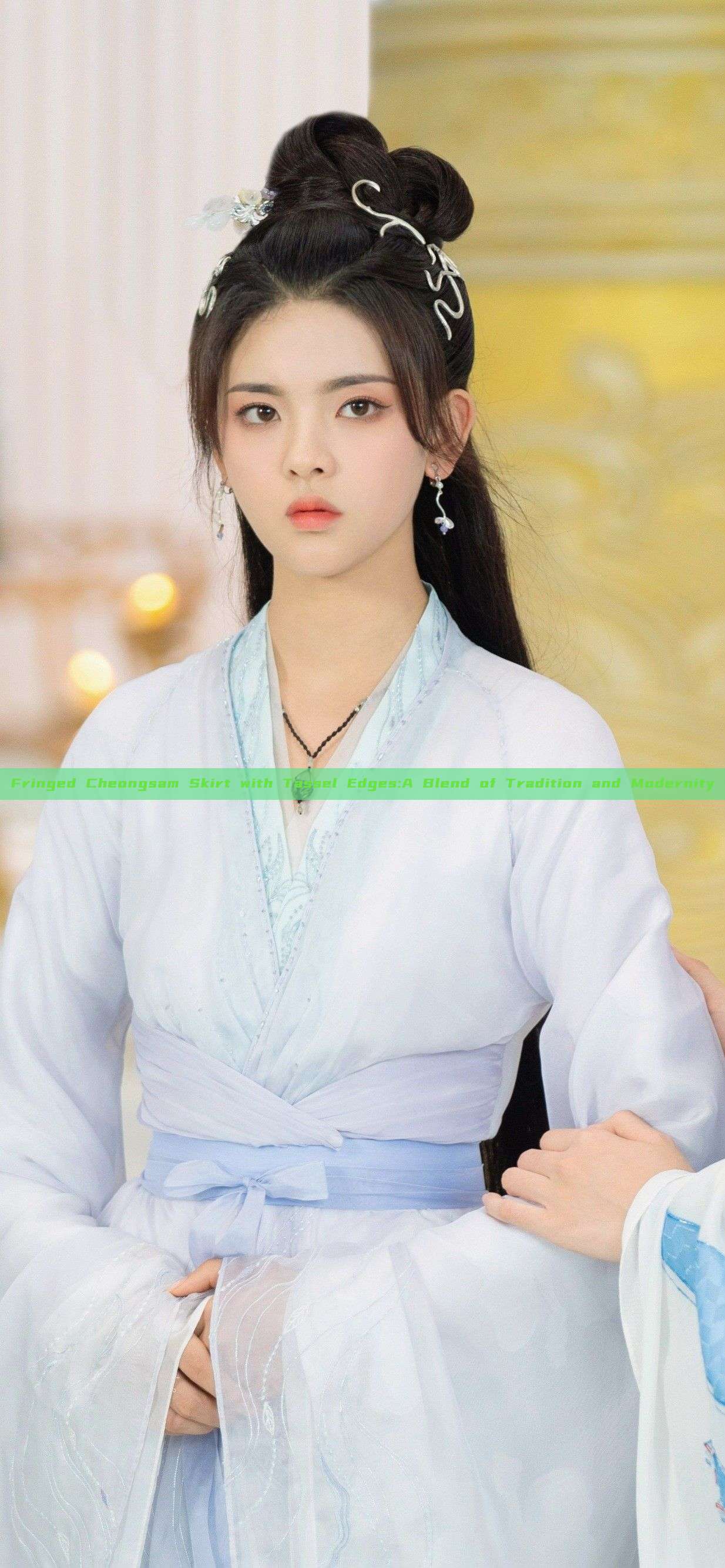 Fringed Cheongsam Skirt with Tassel Edges:A Blend of Tradition and Modernity