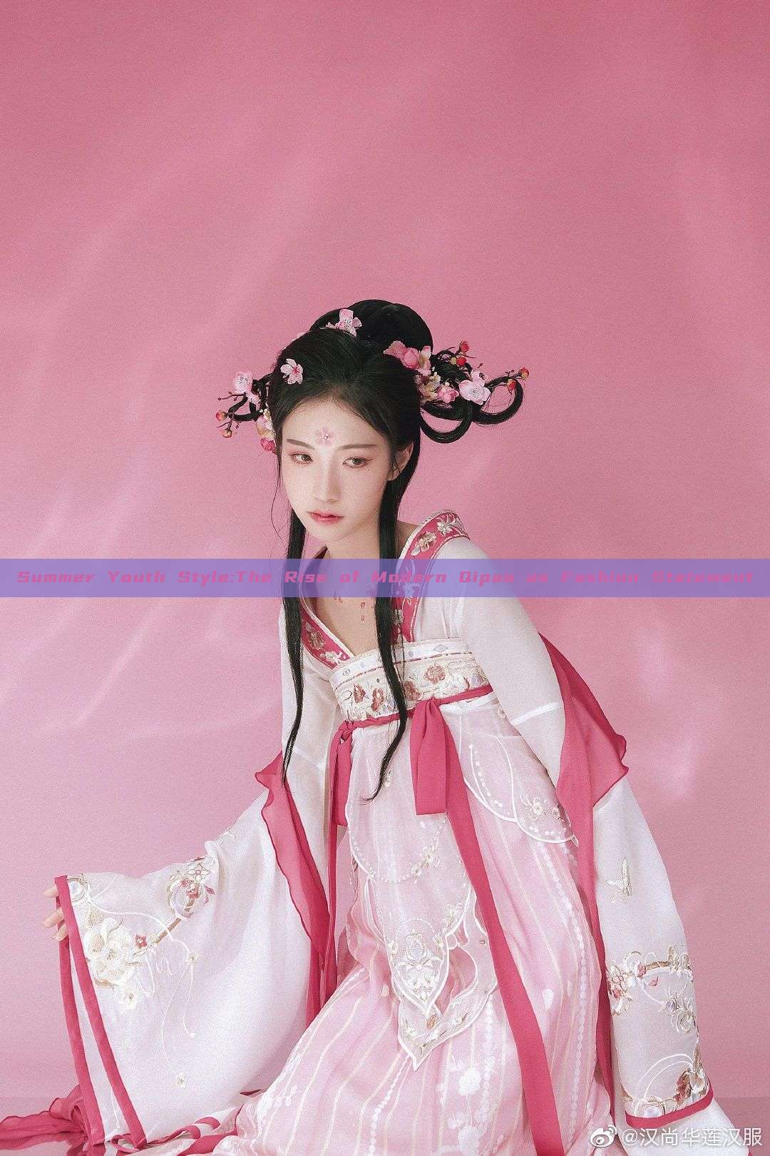 Summer Youth Style:The Rise of Modern Qipao as Fashion Statement