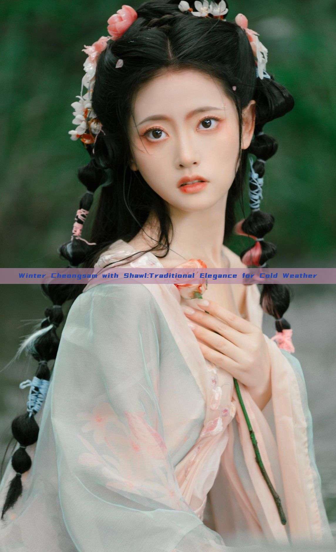 Winter Cheongsam with Shawl:Traditional Elegance for Cold Weather Winter Cheongsam with Shawl:Traditional Elegance for Cold Weather