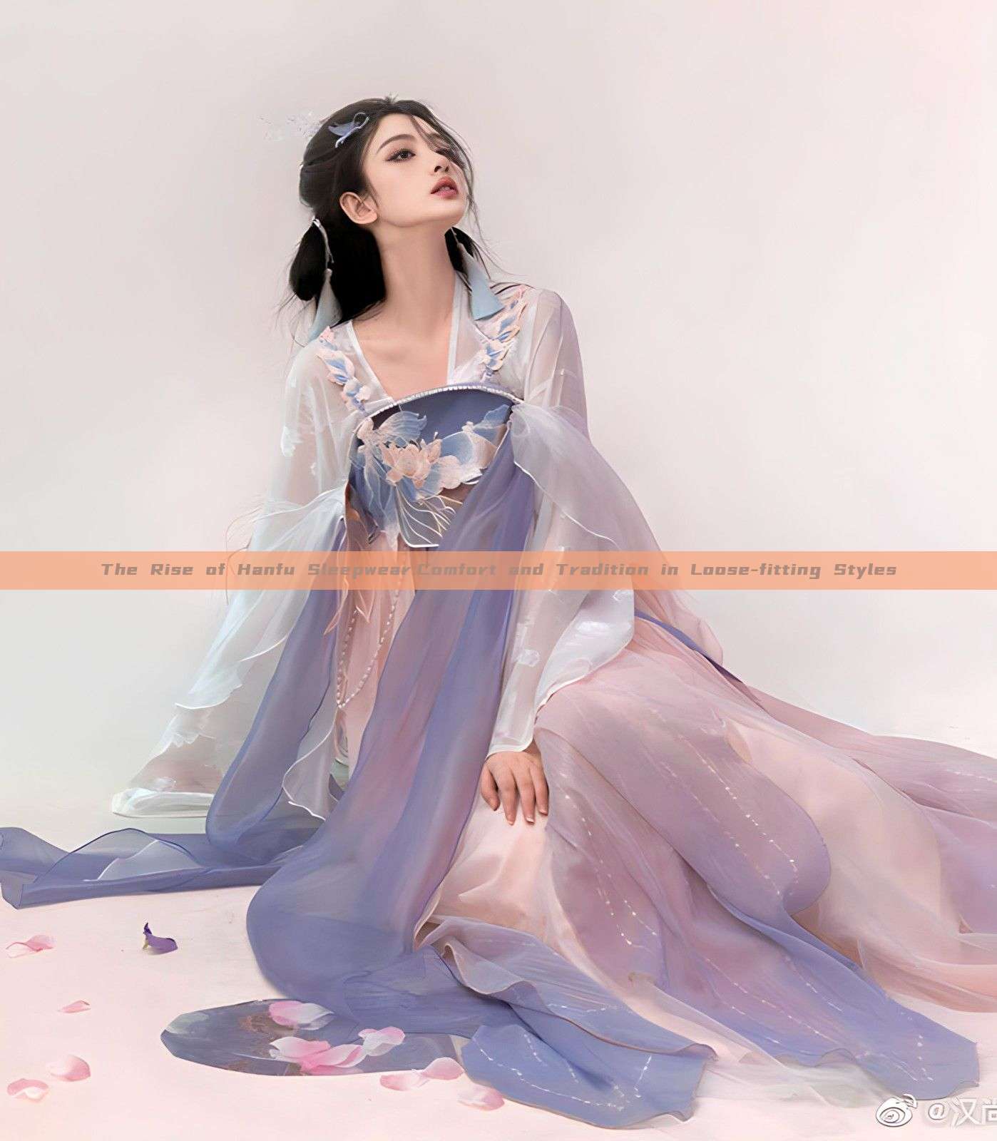 The Rise of Hanfu Sleepwear:Comfort and Tradition in Loose-fitting Styles The Rise of Hanfu Sleepwear:Comfort and Tradition in Loose-fitting Styles