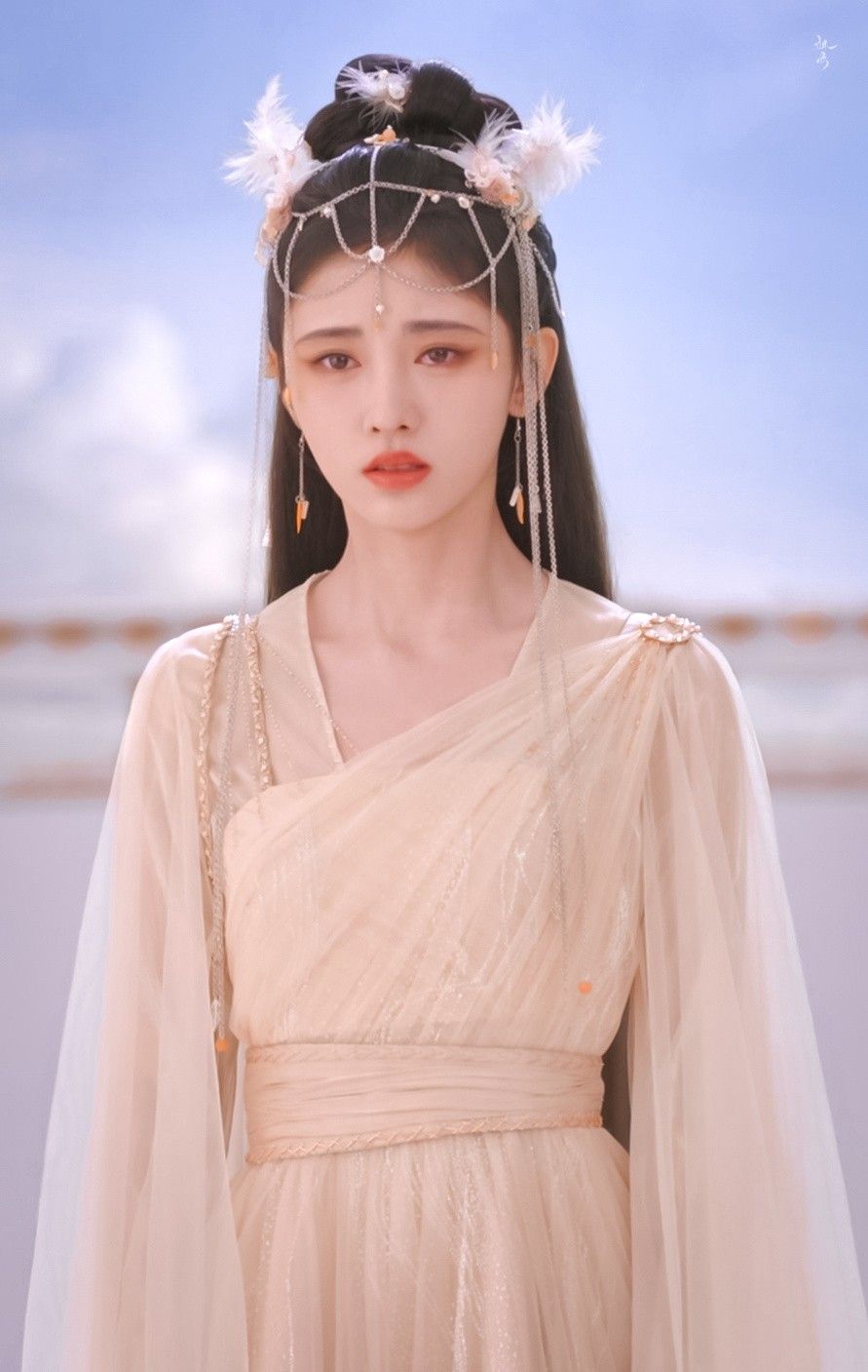 Chinese-Style Loose Cheongsam:A Blend of Tradition and Modern Comfort Chinese-Style Loose Cheongsam:A Blend of Tradition and Modern Comfort