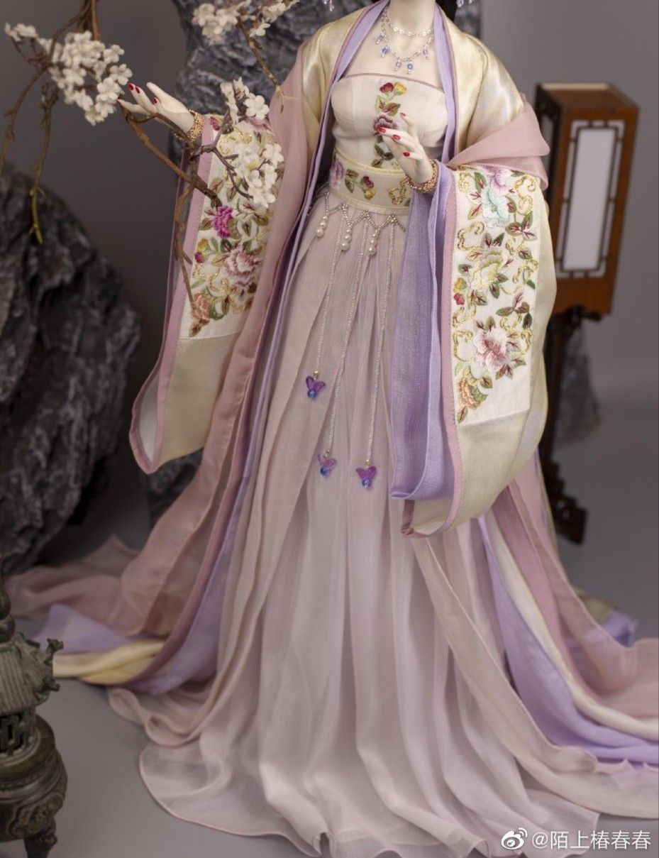 Plus Size Cheongsam for the Curvier Lady:Embracing Elegance in Formal Wear Plus Size Cheongsam for the Curvier Lady:Embracing Elegance in Formal Wear