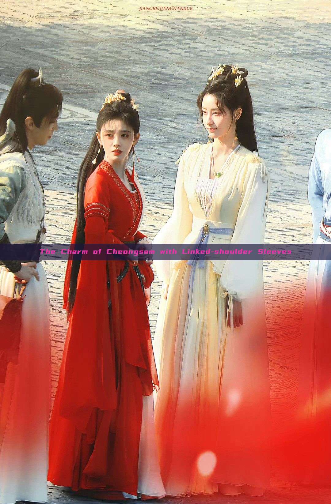 The Charm of Cheongsam with Linked-shoulder Sleeves The Charm of Cheongsam with Linked-shoulder Sleeves