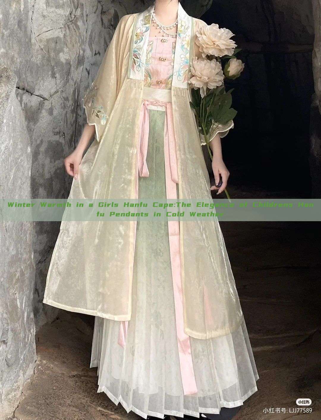 Winter Warmth in a Girls Hanfu Cape:The Elegance of Childrens Hanfu Pendants in Cold Weather Winter Warmth in a Girls Hanfu Cape:The Elegance of Childrens Hanfu Pendants in Cold Weather