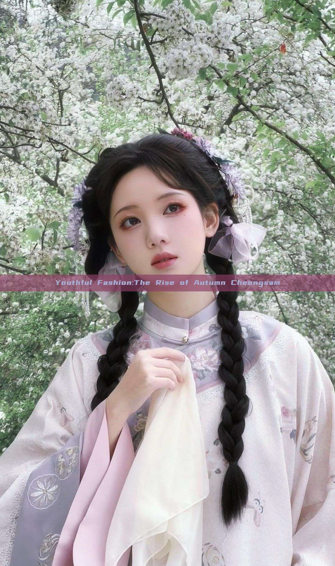 Youthful Fashion:The Rise of Autumn Cheongsam Youthful Fashion:The Rise of Autumn Cheongsam