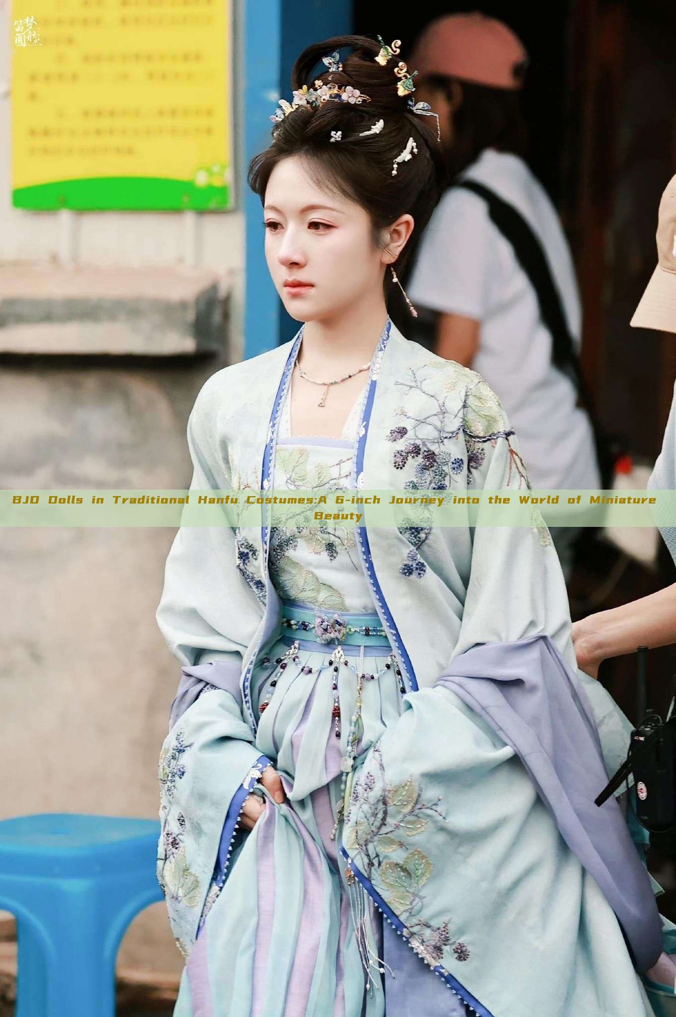 BJD Dolls in Traditional Hanfu Costumes:A 6-inch Journey into the World of Miniature Beauty BJD Dolls in Traditional Hanfu Costumes:A 6-inch Journey into the World of Miniature Beauty