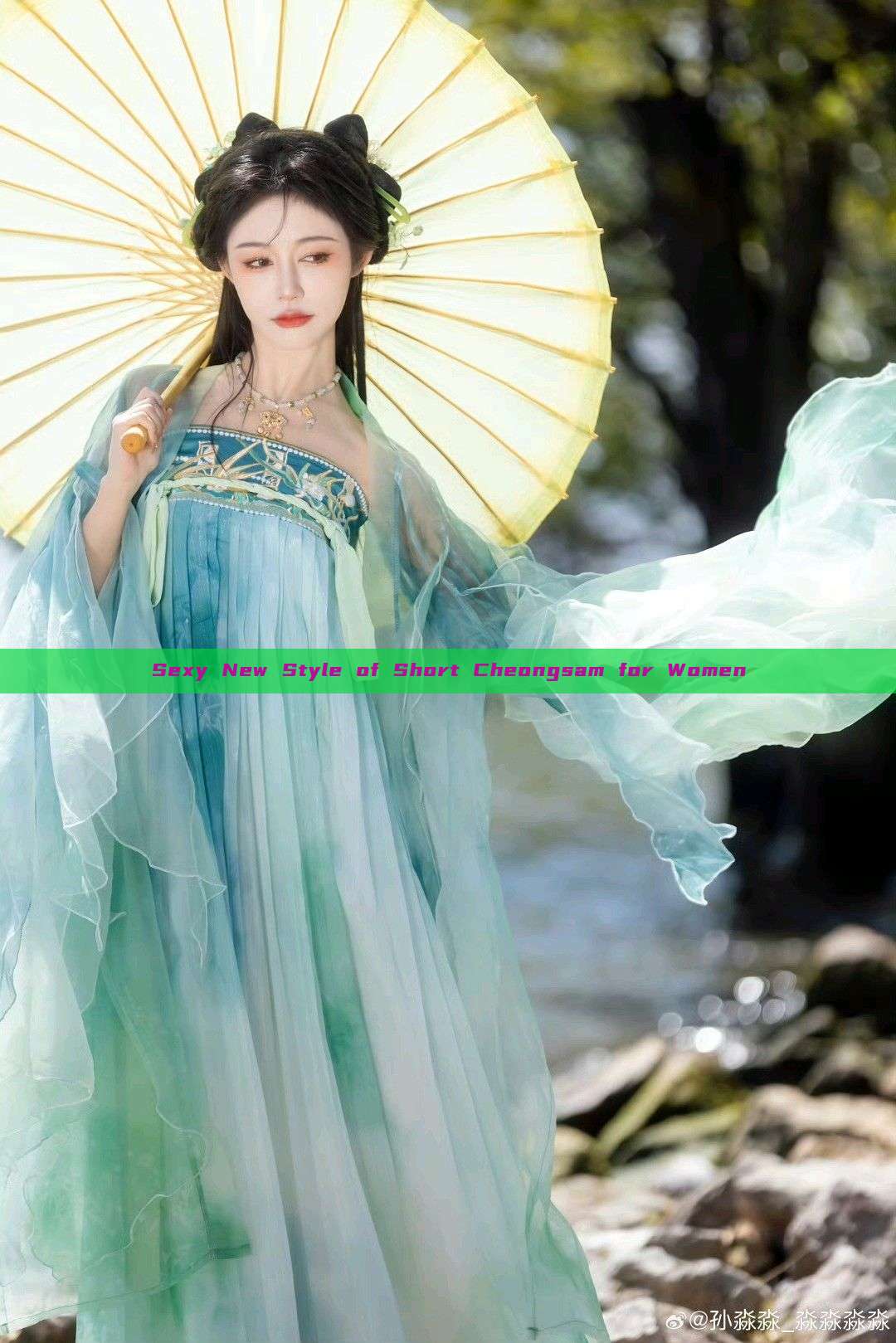 Sexy New Style of Short Cheongsam for Women Sexy New Style of Short Cheongsam for Women
