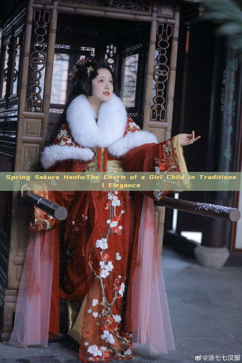 Spring Sakura Hanfu:The Charm of a Girl Child in Traditional Elegance