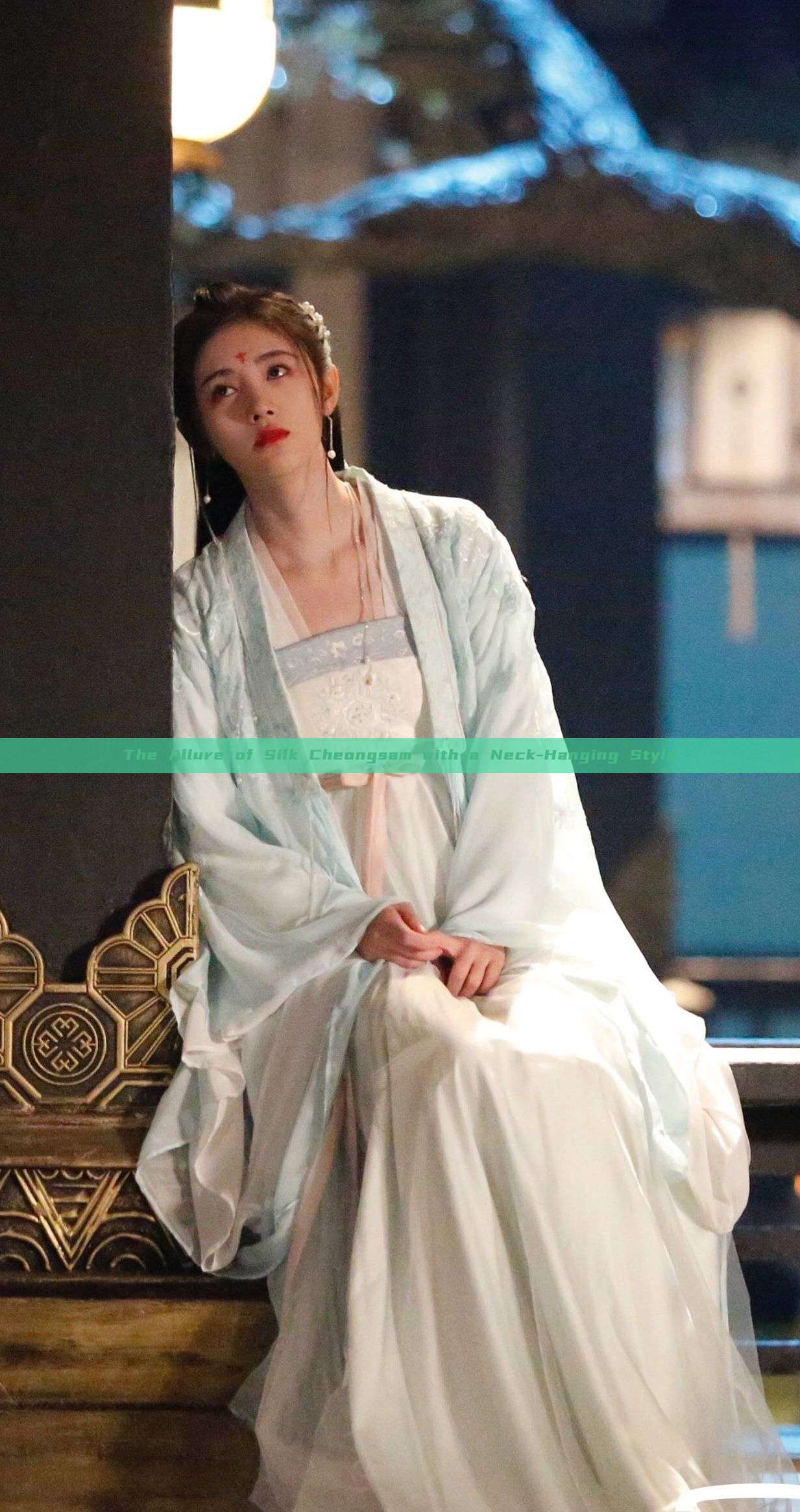 The Allure of Silk Cheongsam with a Neck-Hanging Style