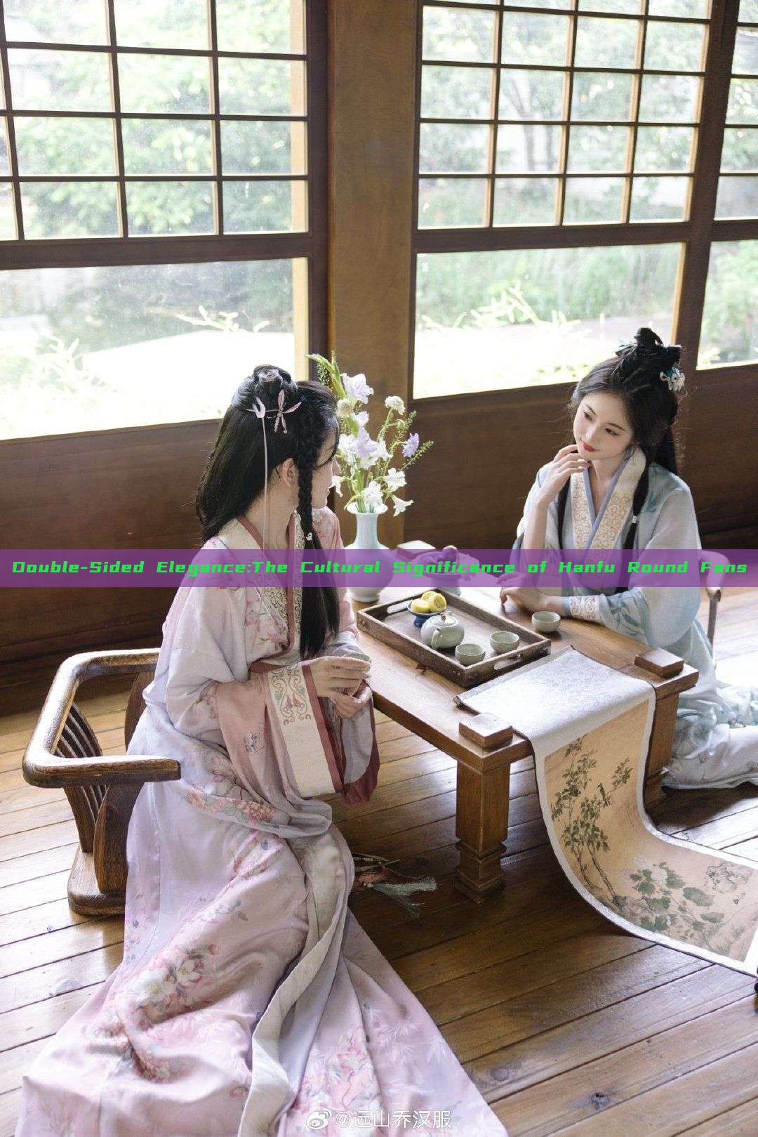 Double-Sided Elegance:The Cultural Significance of Hanfu Round Fans Double-Sided Elegance:The Cultural Significance of Hanfu Round Fans