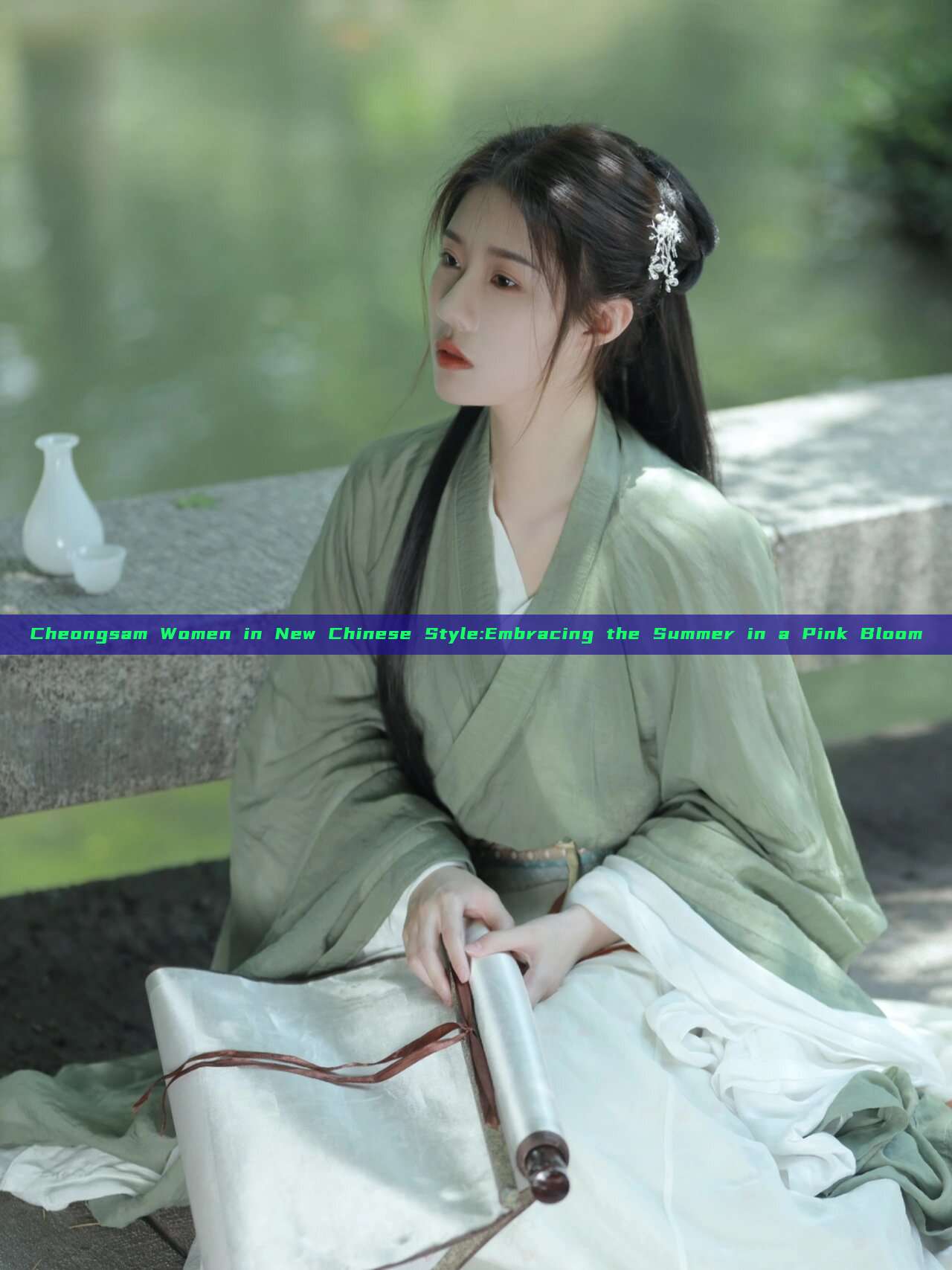 Cheongsam Women in New Chinese Style:Embracing the Summer in a Pink Bloom Cheongsam Women in New Chinese Style:Embracing the Summer in a Pink Bloom