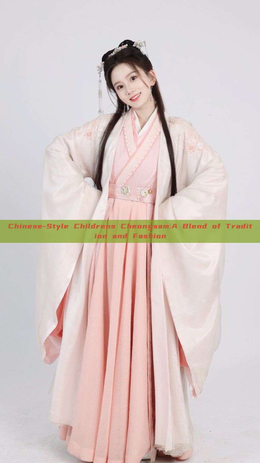 Chinese-Style Childrens Cheongsam:A Blend of Tradition and Fashion Chinese-Style Childrens Cheongsam:A Blend of Tradition and Fashion