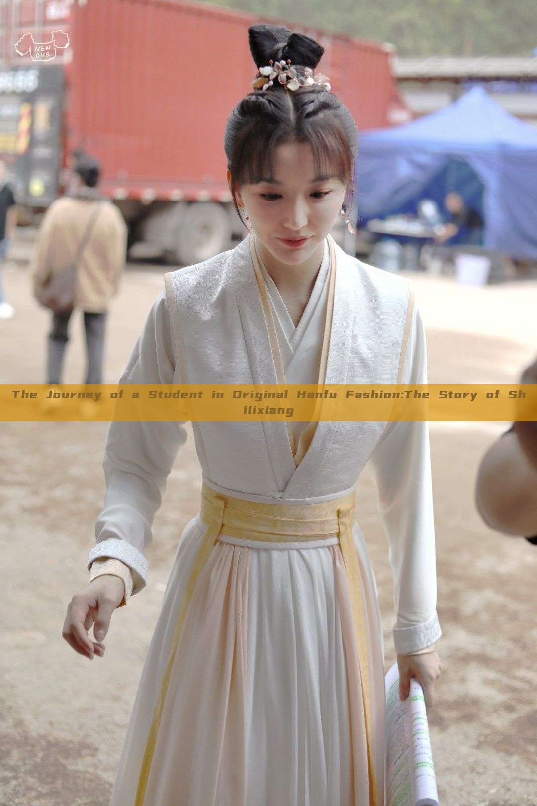 The Journey of a Student in Original Hanfu Fashion:The Story of Shilixiang The Journey of a Student in Original Hanfu Fashion:The Story of Shilixiang