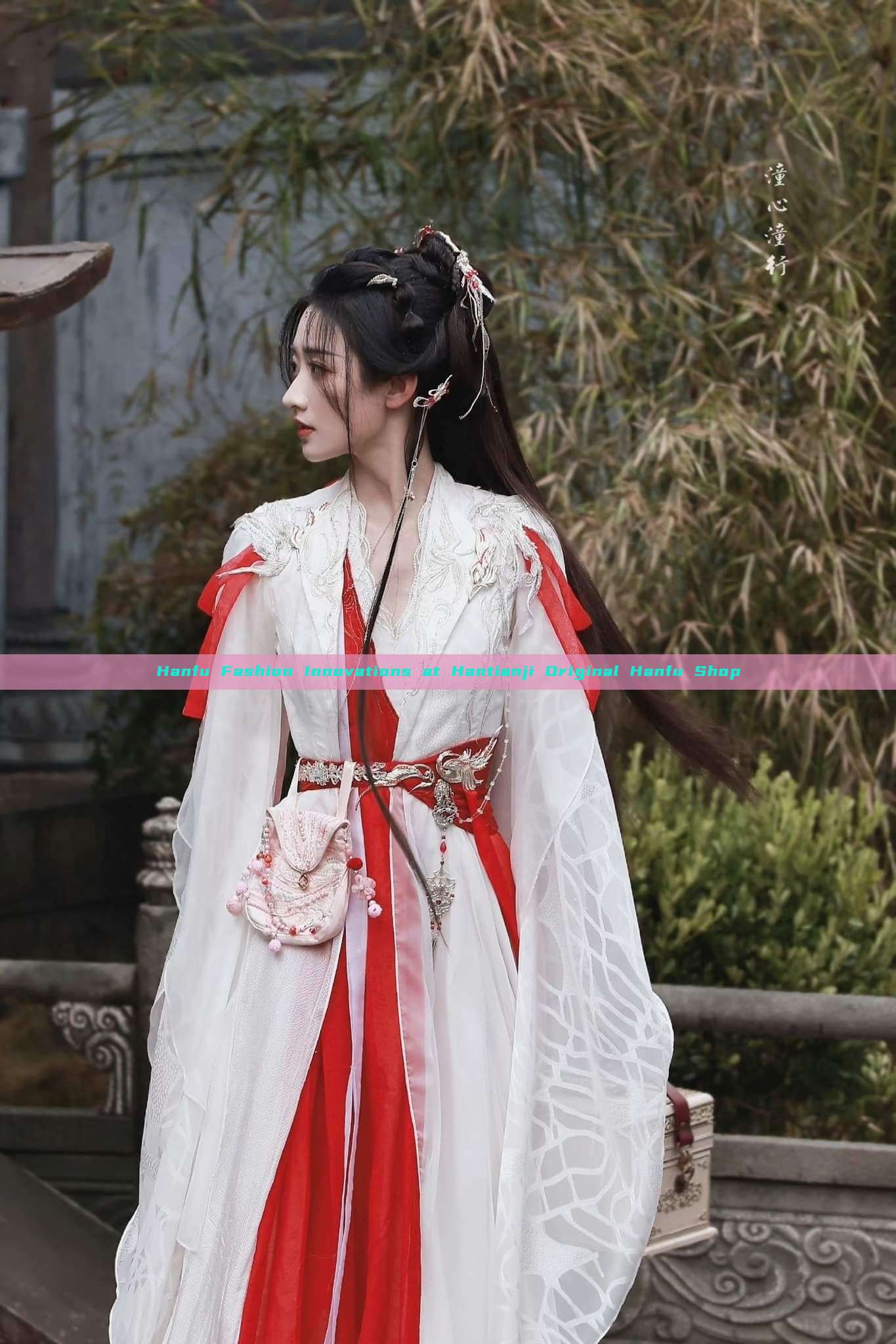 Hanfu Fashion Innovations at Hantianji Original Hanfu Shop Hanfu Fashion Innovations at Hantianji Original Hanfu Shop