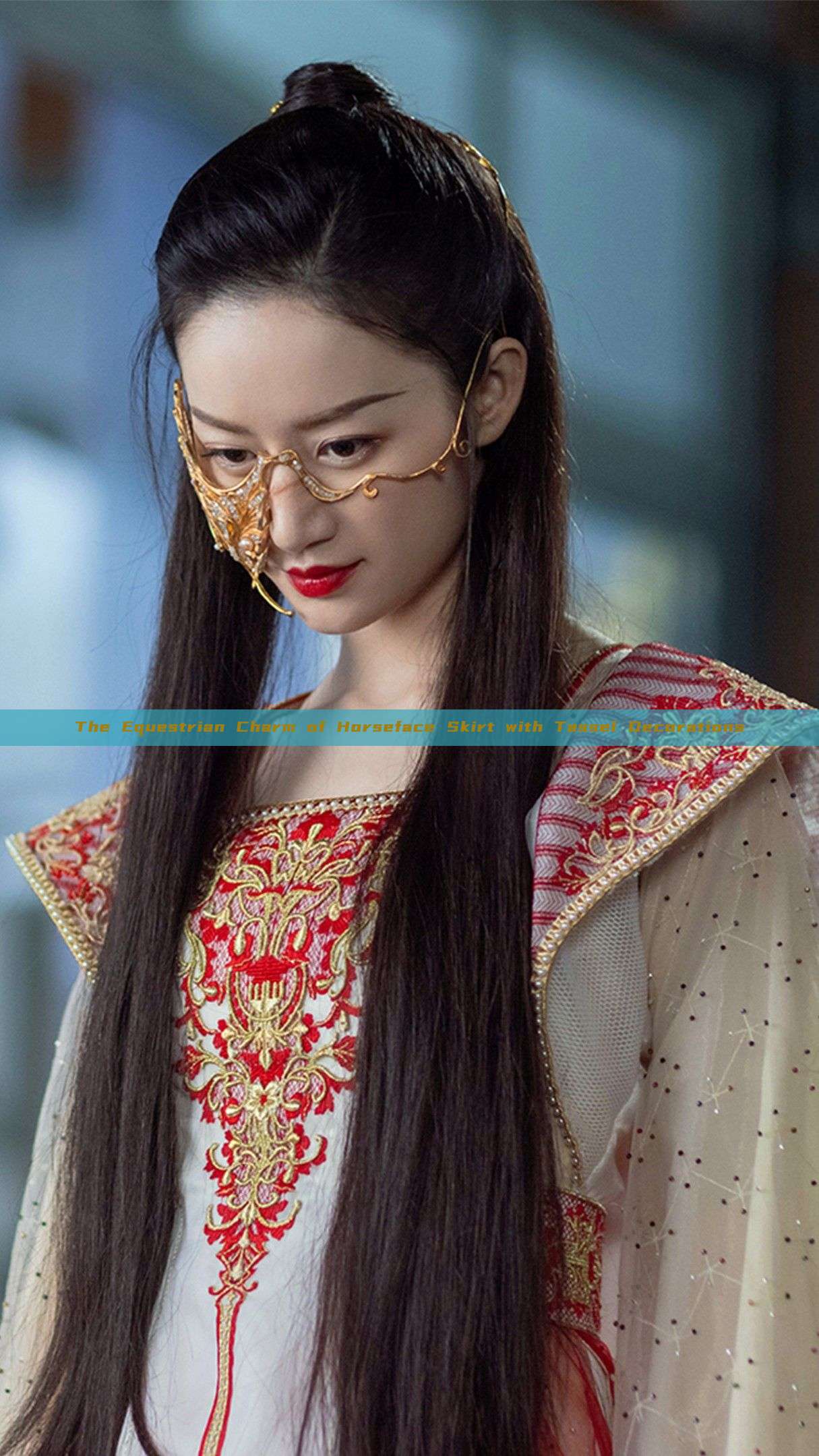 The Equestrian Charm of Horseface Skirt with Tassel Decorations The Equestrian Charm of Horseface Skirt with Tassel Decorations